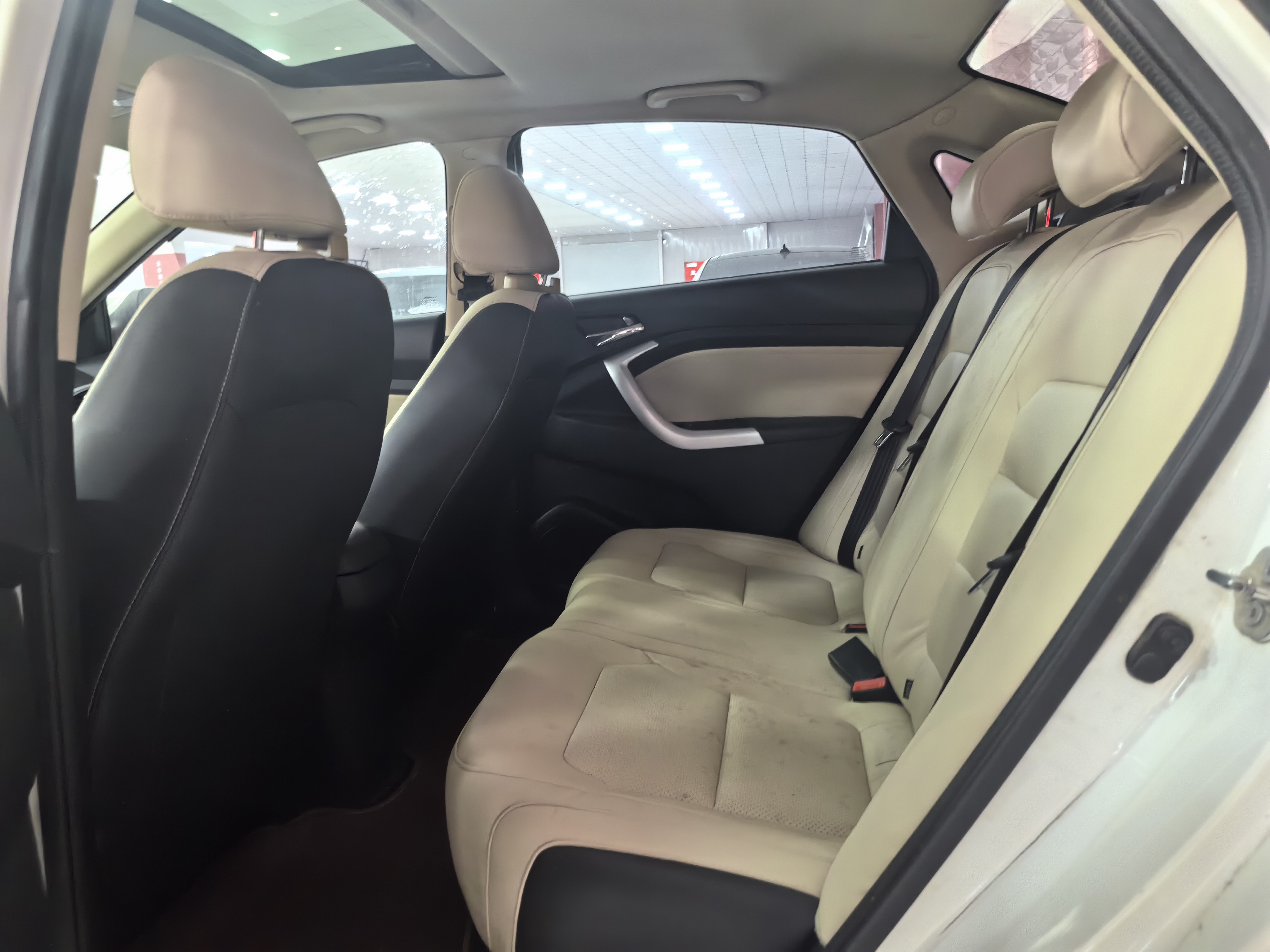 Changan Alsvin V7 2017 car image #5