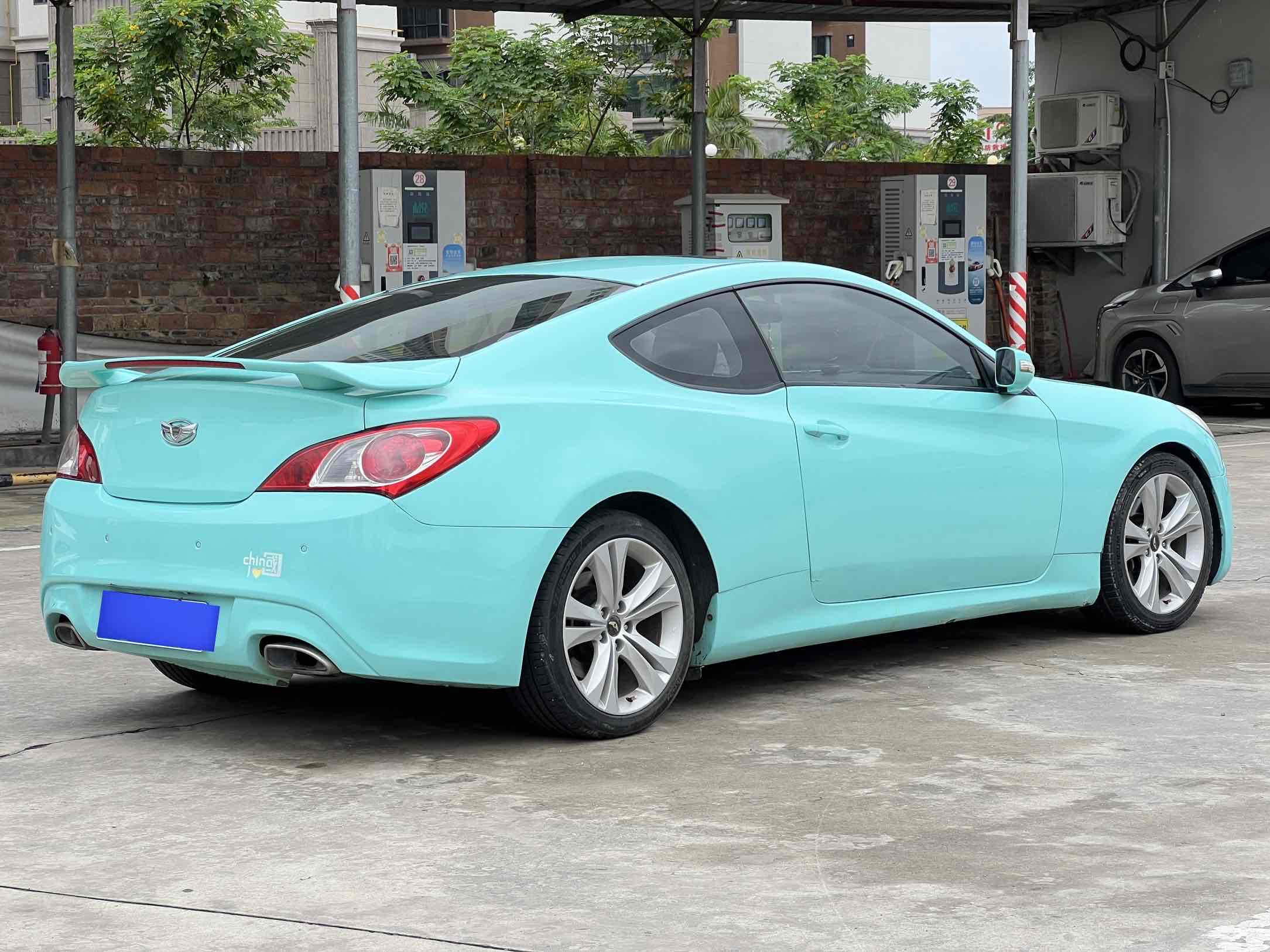 Hyundai Rohens 2010 #5 Hyundai Rohens 2010 car image #5