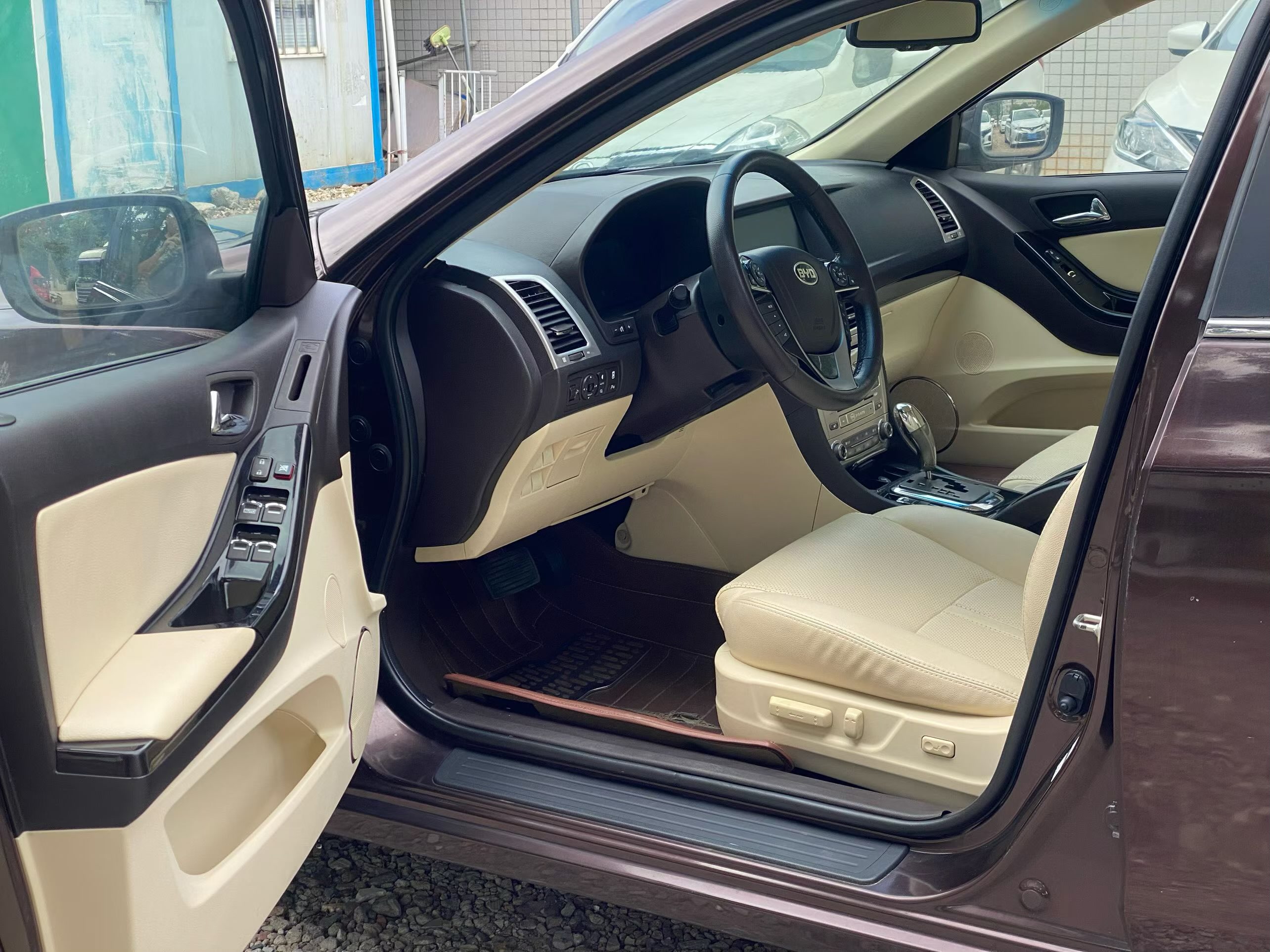 BYD SiRui 2013 immagine di auto #5