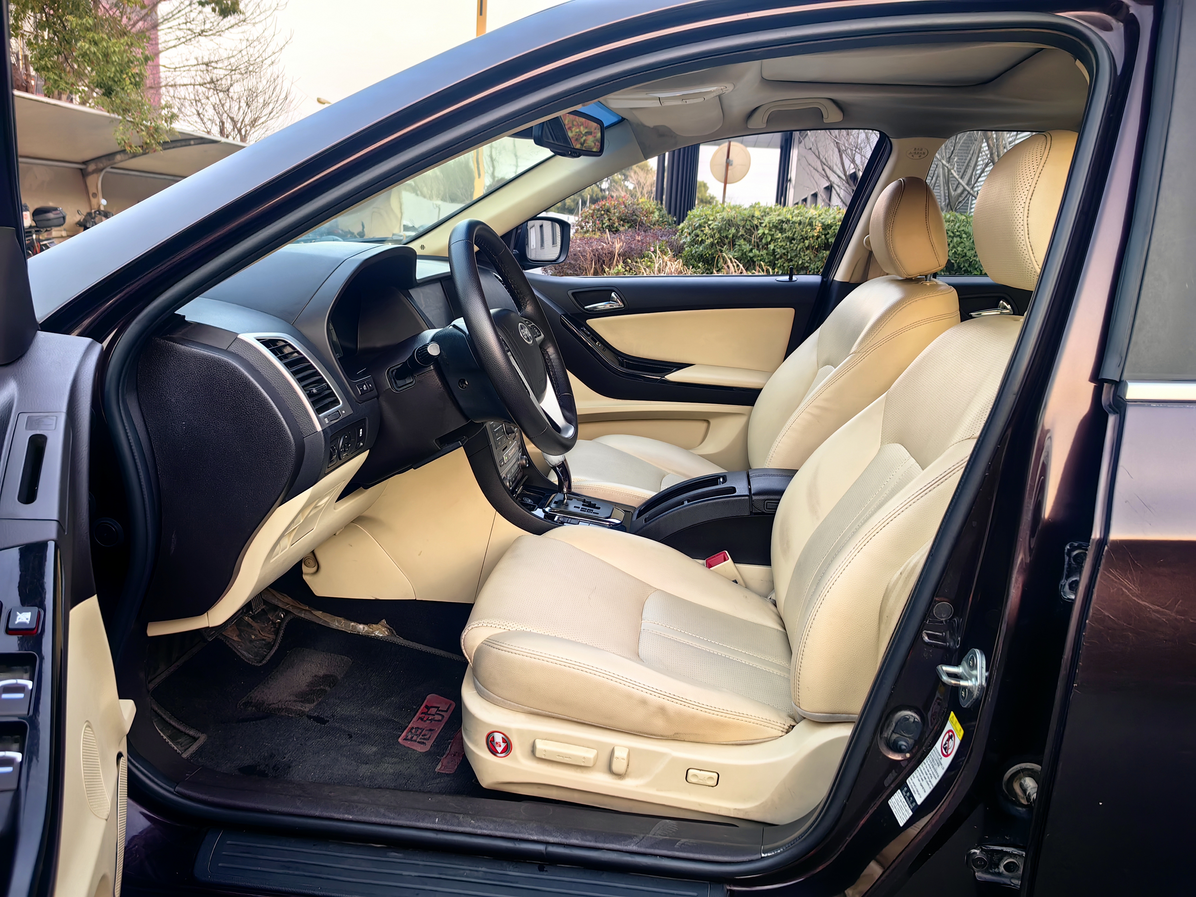 BYD SiRui 2014 car image #5