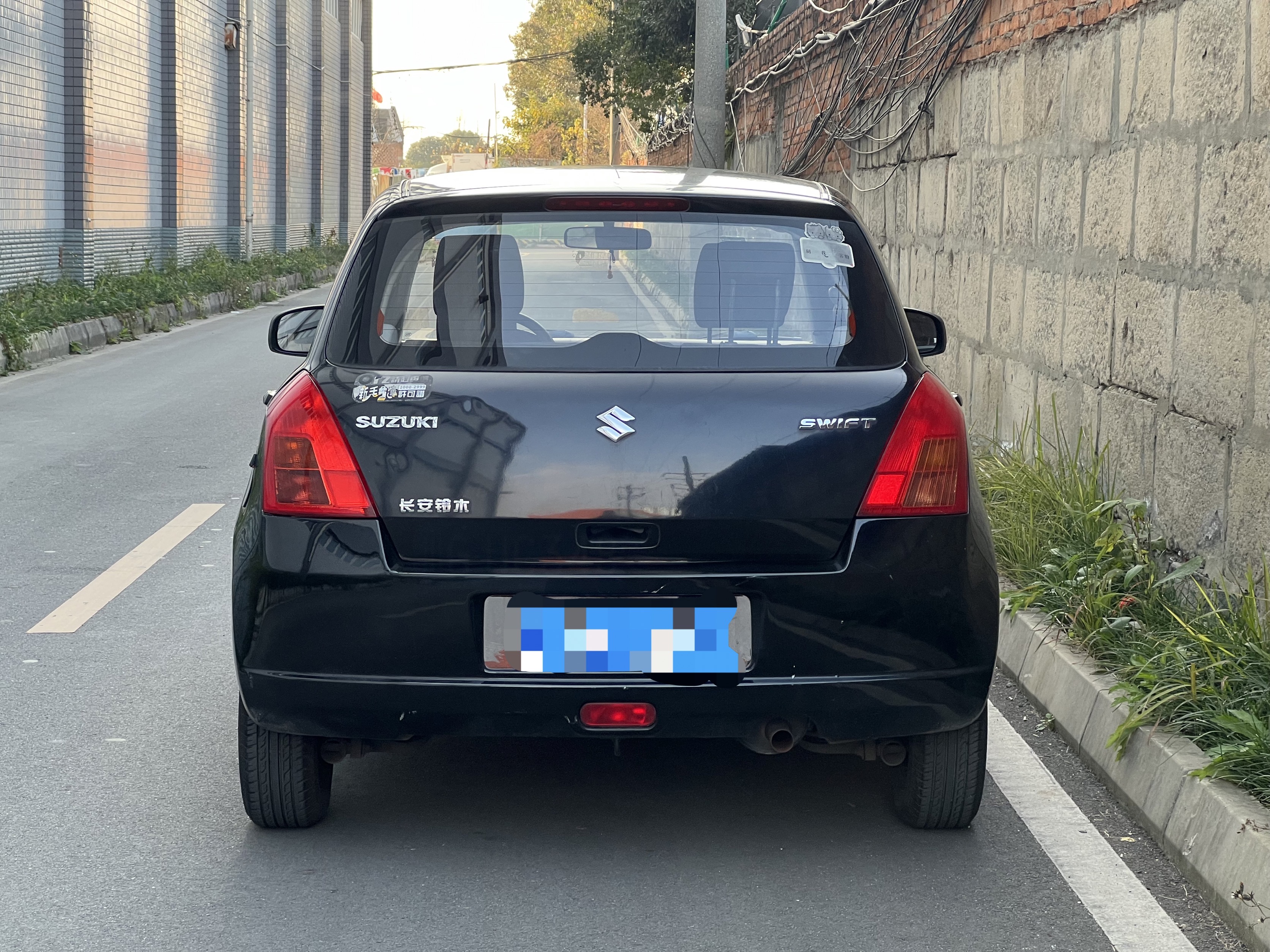 Suzuki 2010 car image #5
