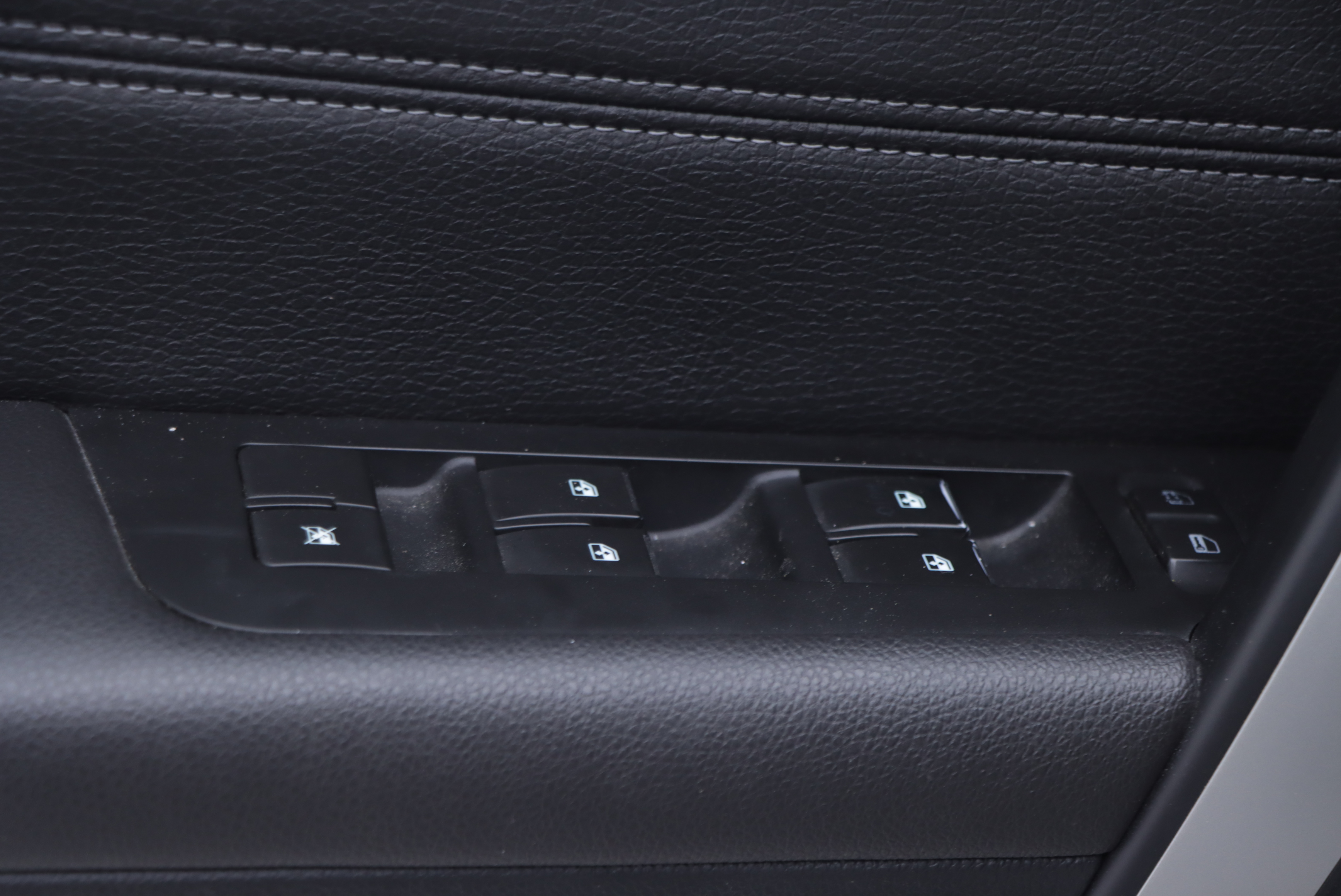 Chevrolet Captiva 2014 car image #5