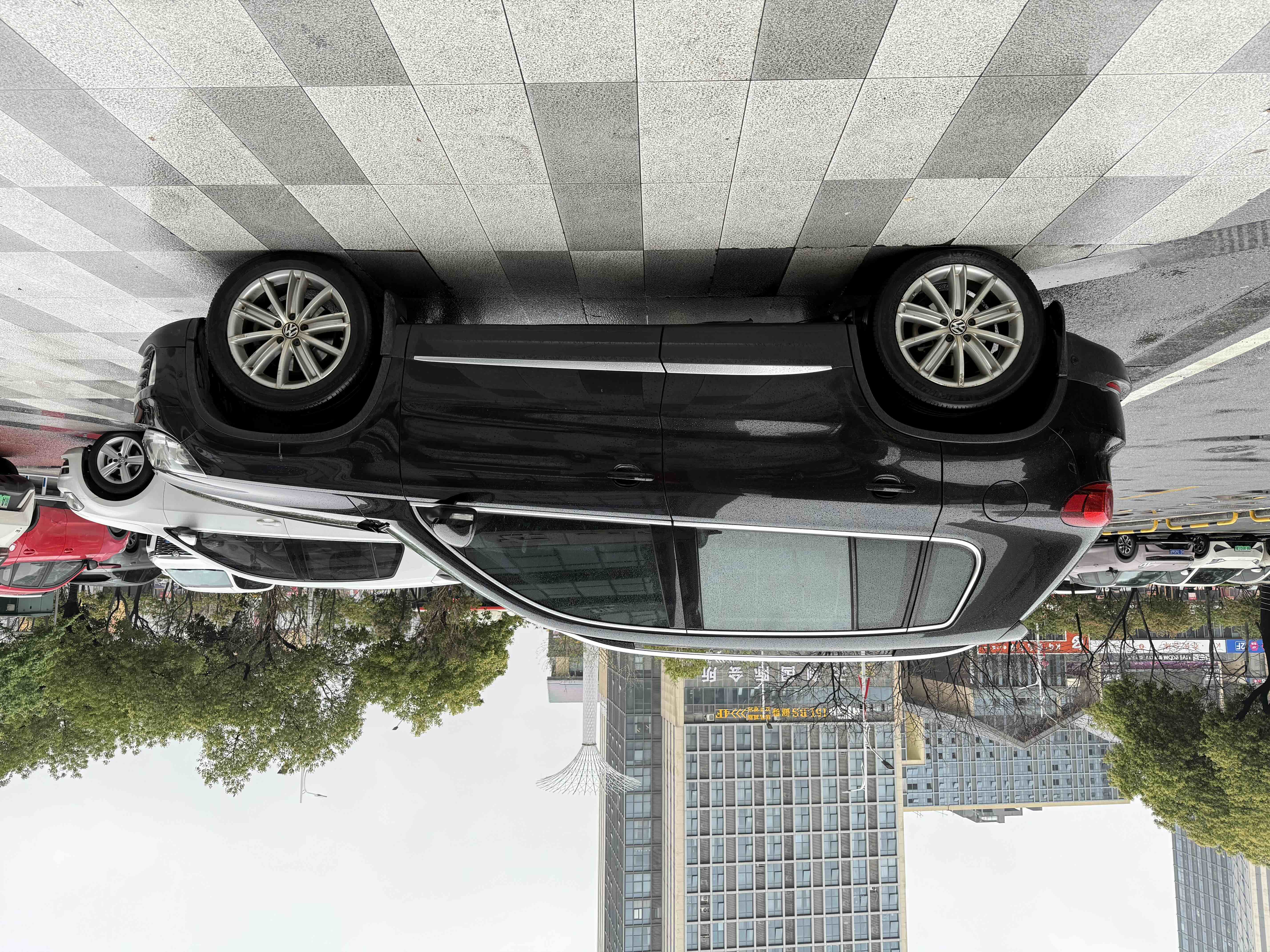 Volkswagen Tiguan 2014 car image #5