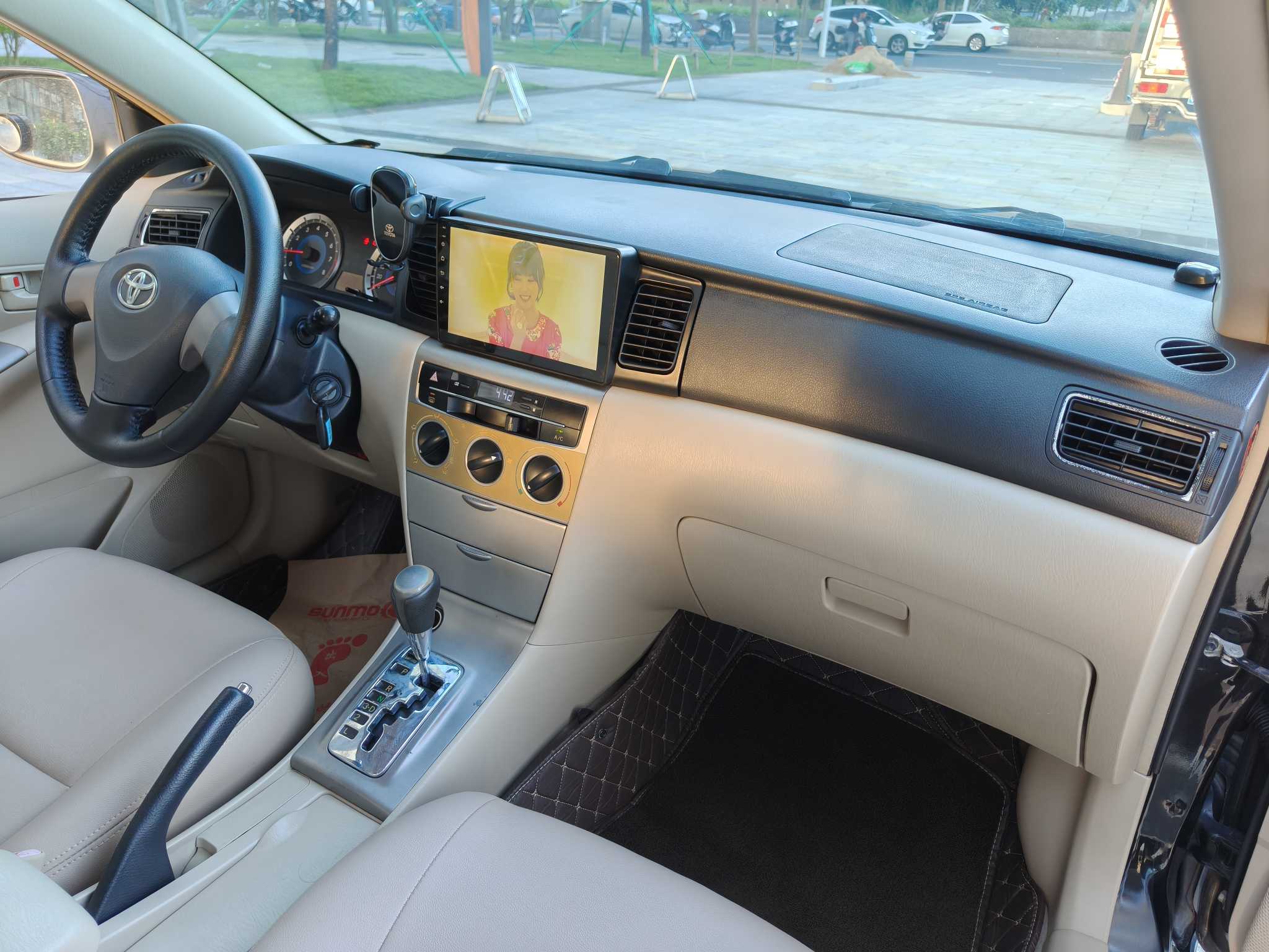 Toyota Corolla (Classic) 2013 car image #5