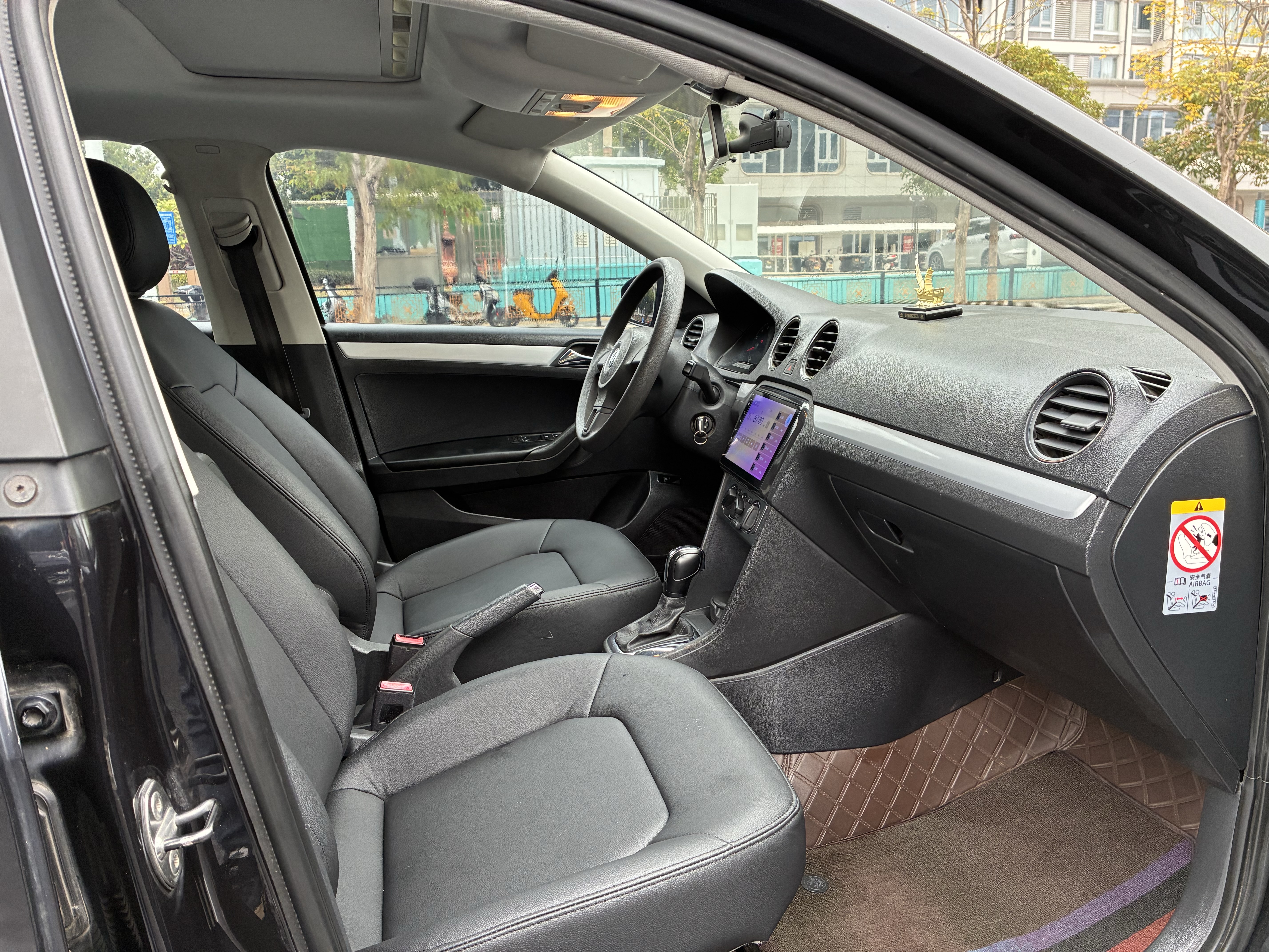 Jetta 2014 #5 Jetta 2014 car image #5