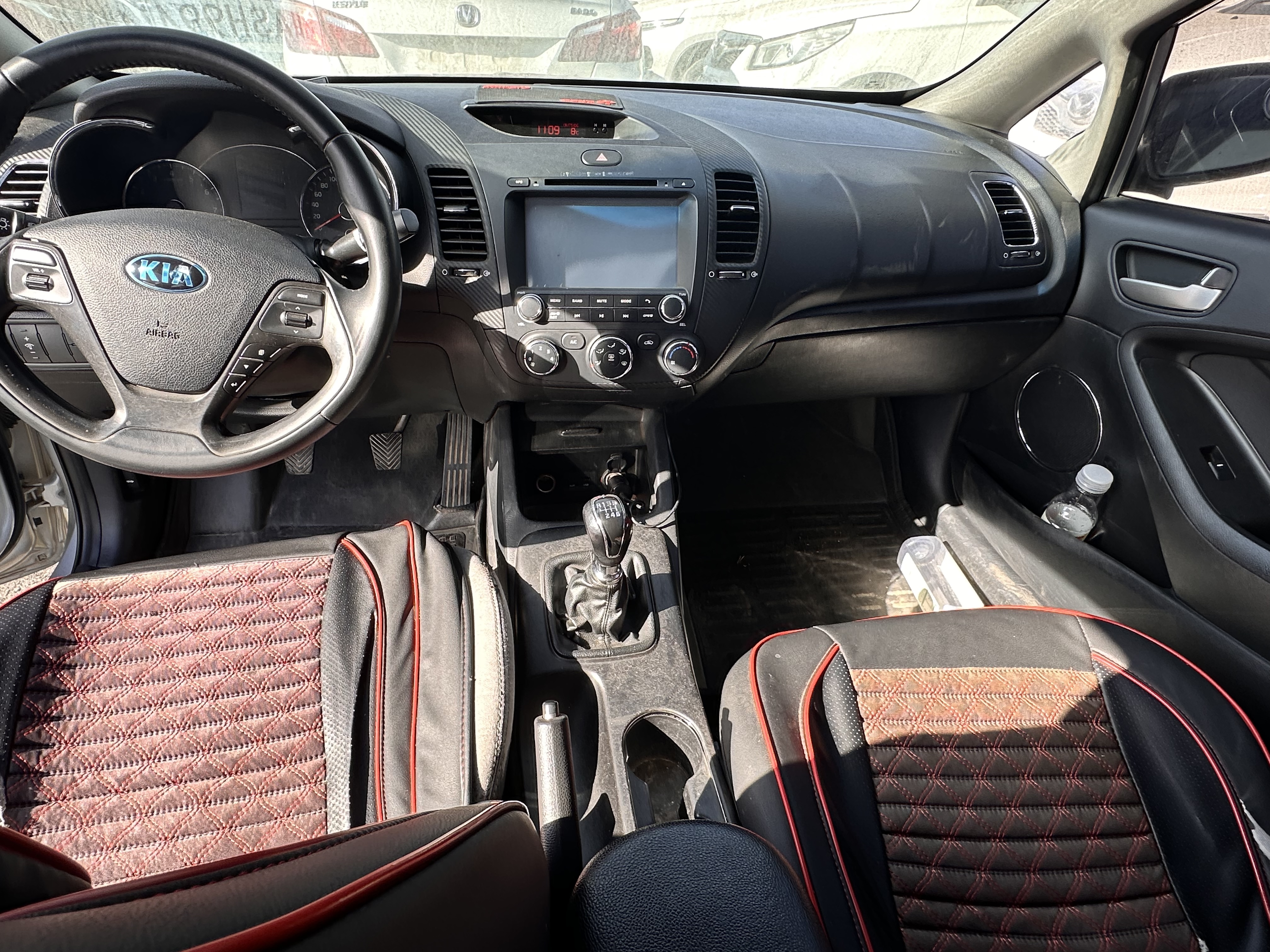 起亚 起亚K3 2013 汽车图片 #5