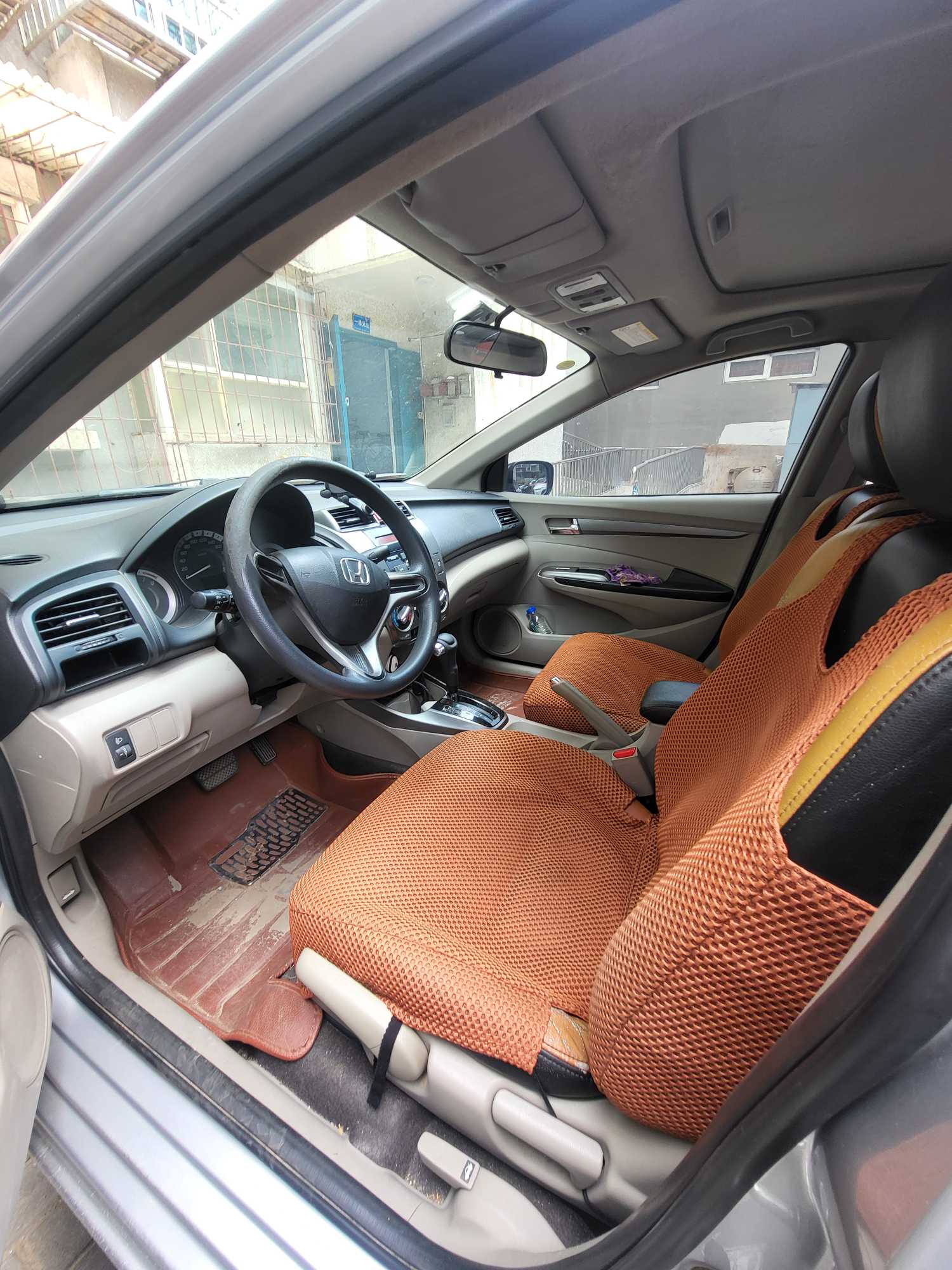 Honda City Classic 2012 #5 Honda City Classic 2012 car image #5