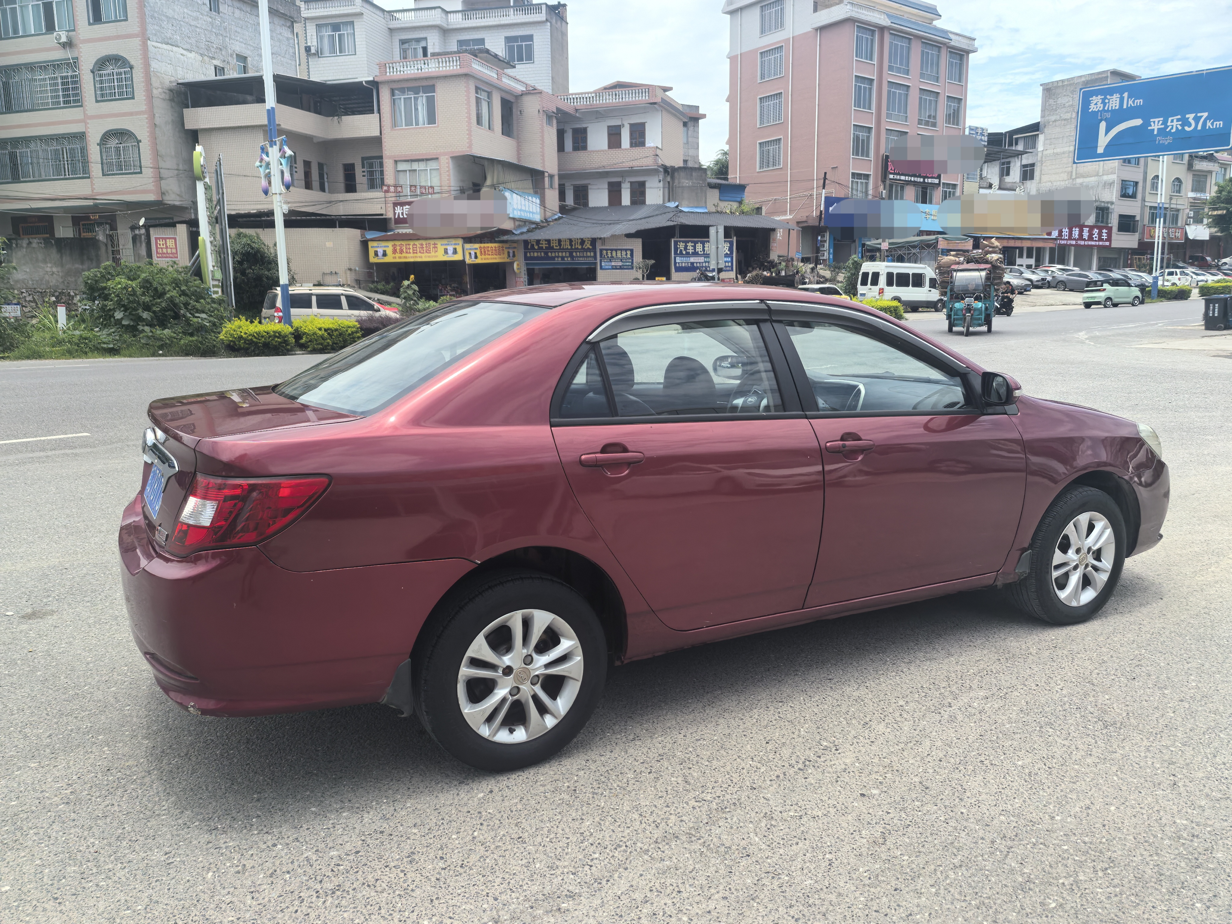 BYD L3 2015 car image #5