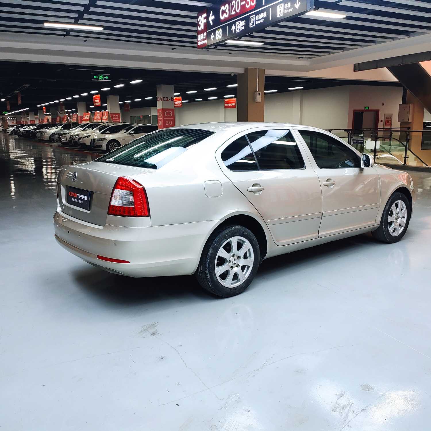 Skoda Octavia 2013 car image #5