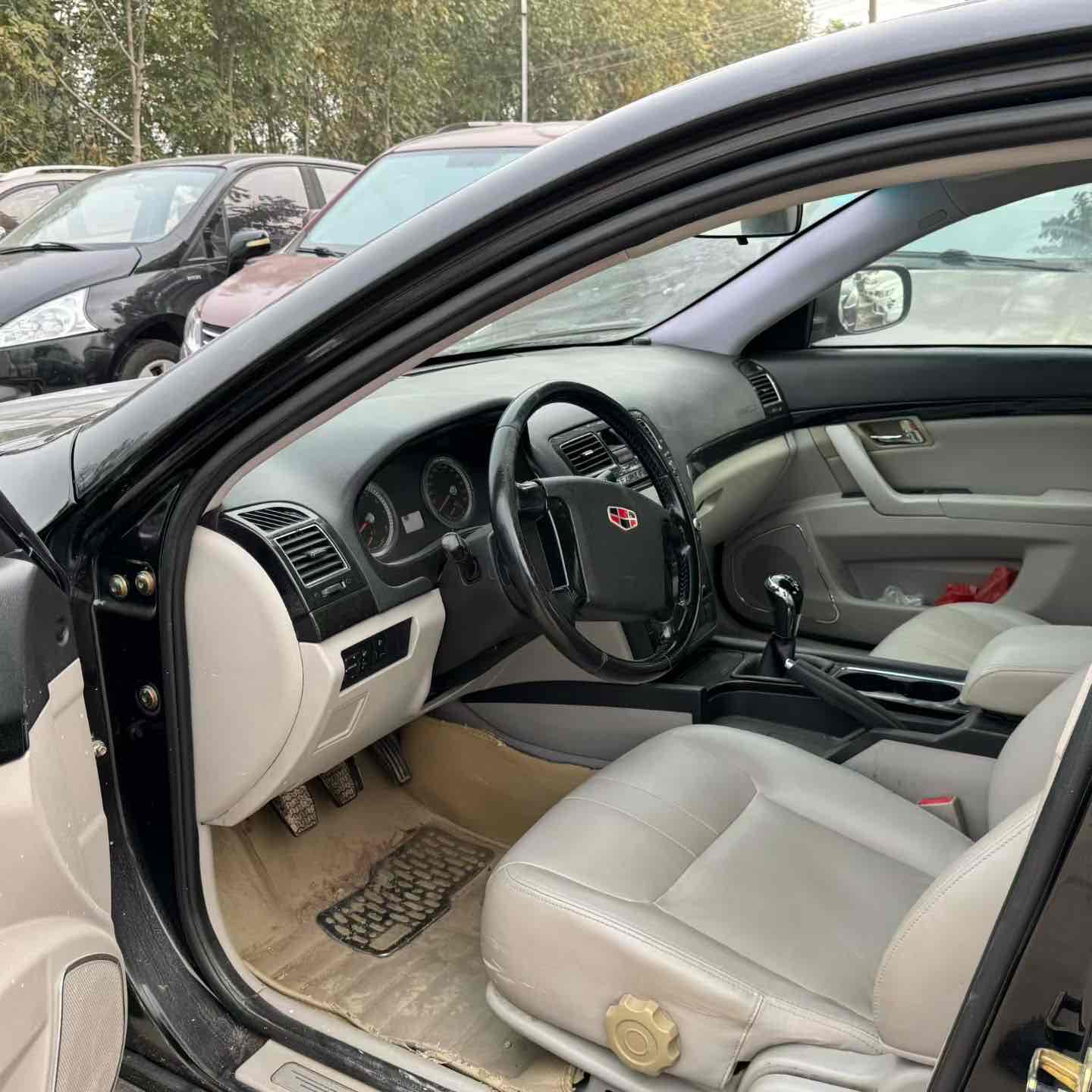 GEELY EC8 2014 car image #5