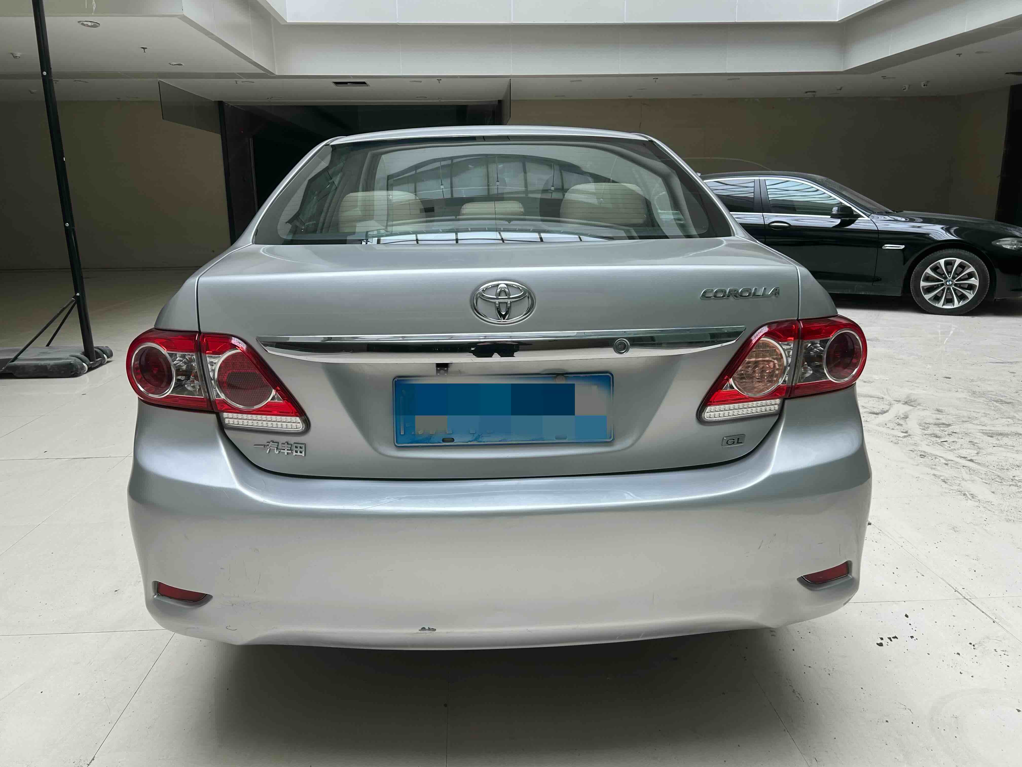 Toyota Corolla 2012 #5 Toyota Corolla 2012 car image #5