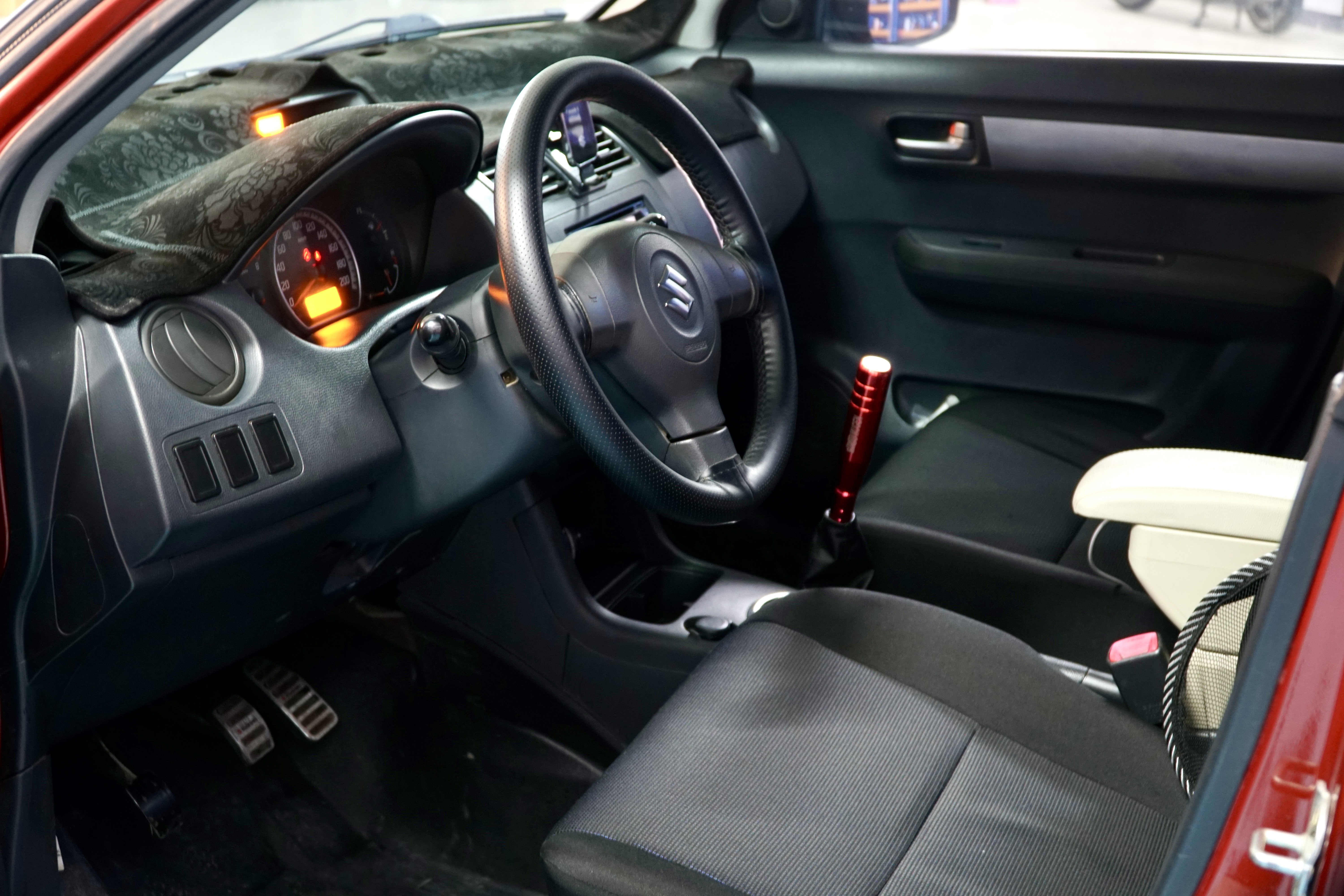 铃木 雨燕 2012 汽车图片 #5