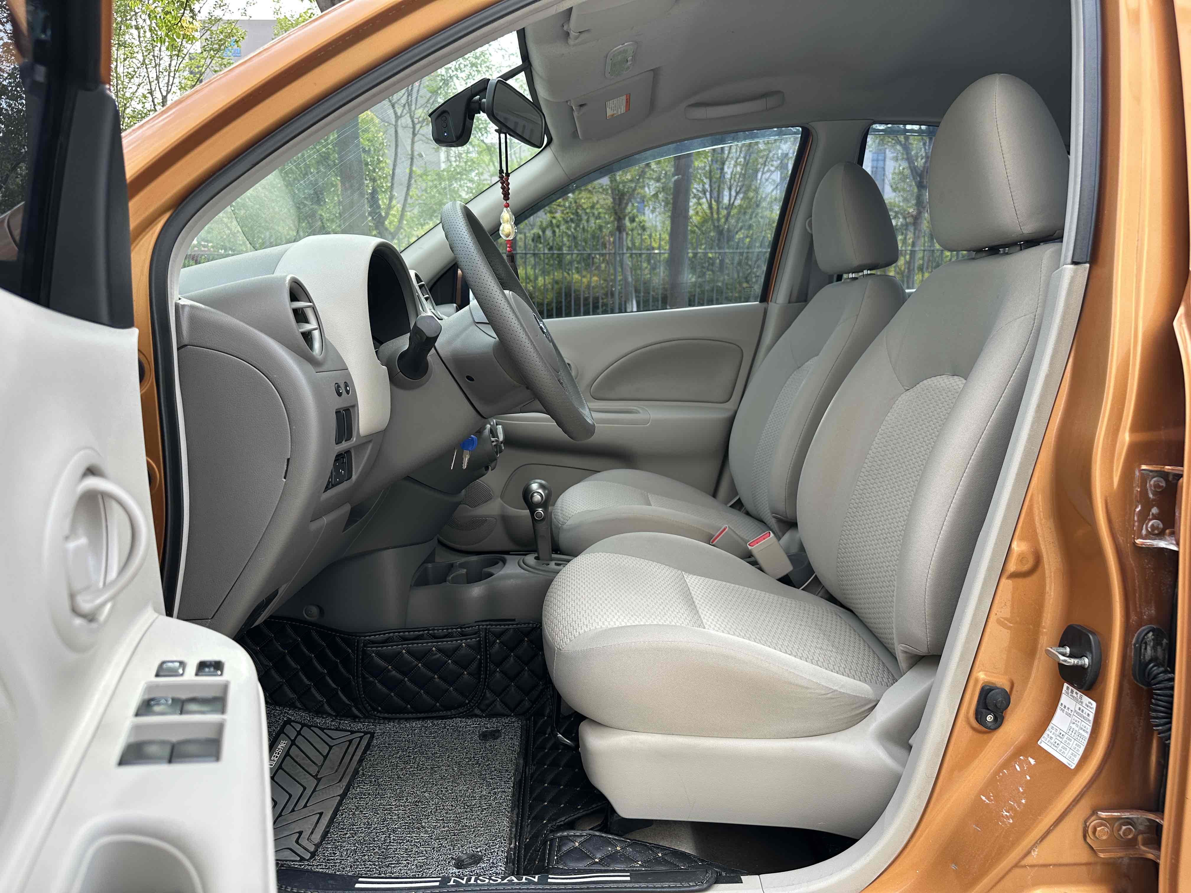 日产 玛驰 2012 汽车图片 #5