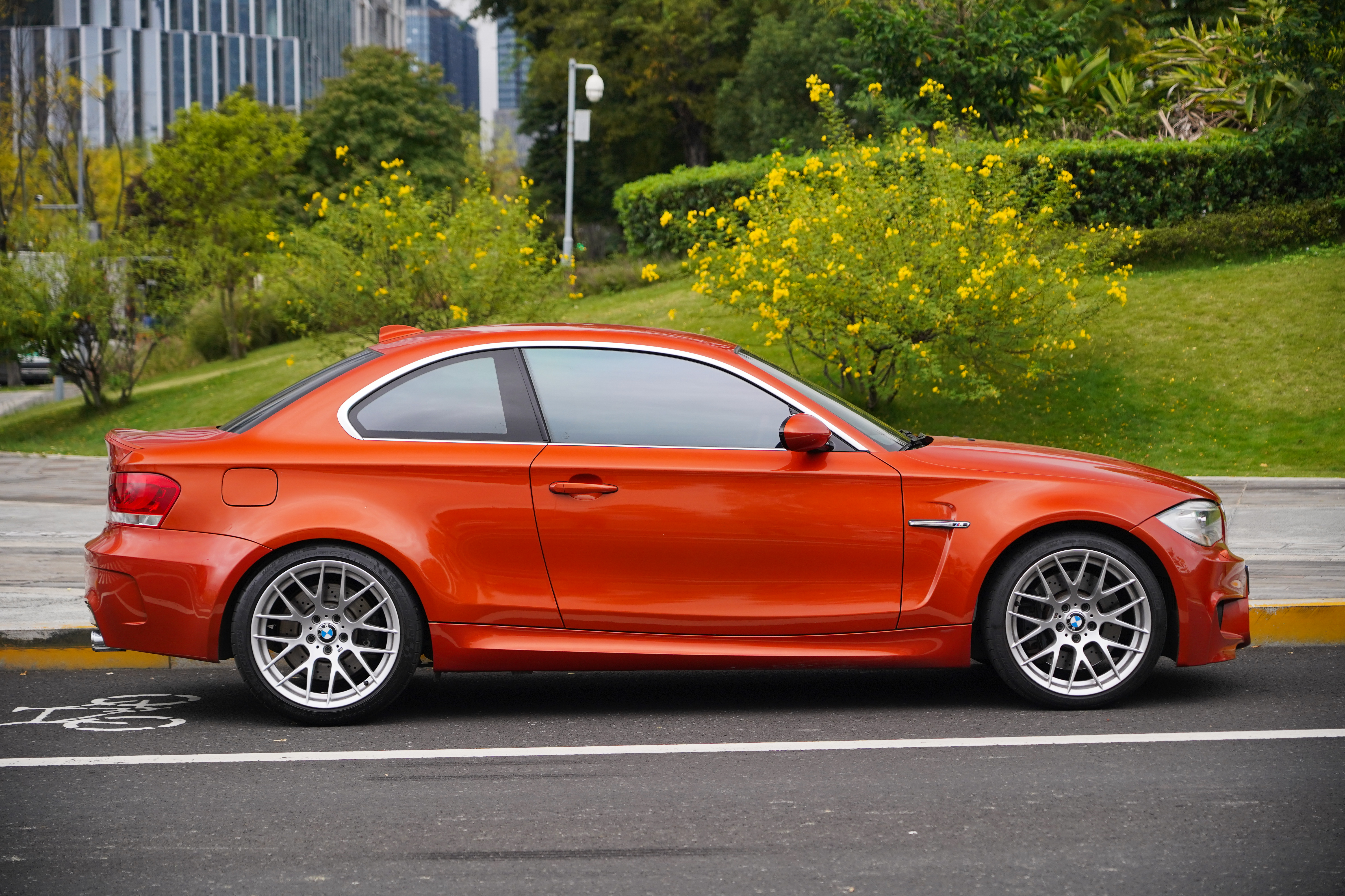BMW 1 Series M 2012 car image #5