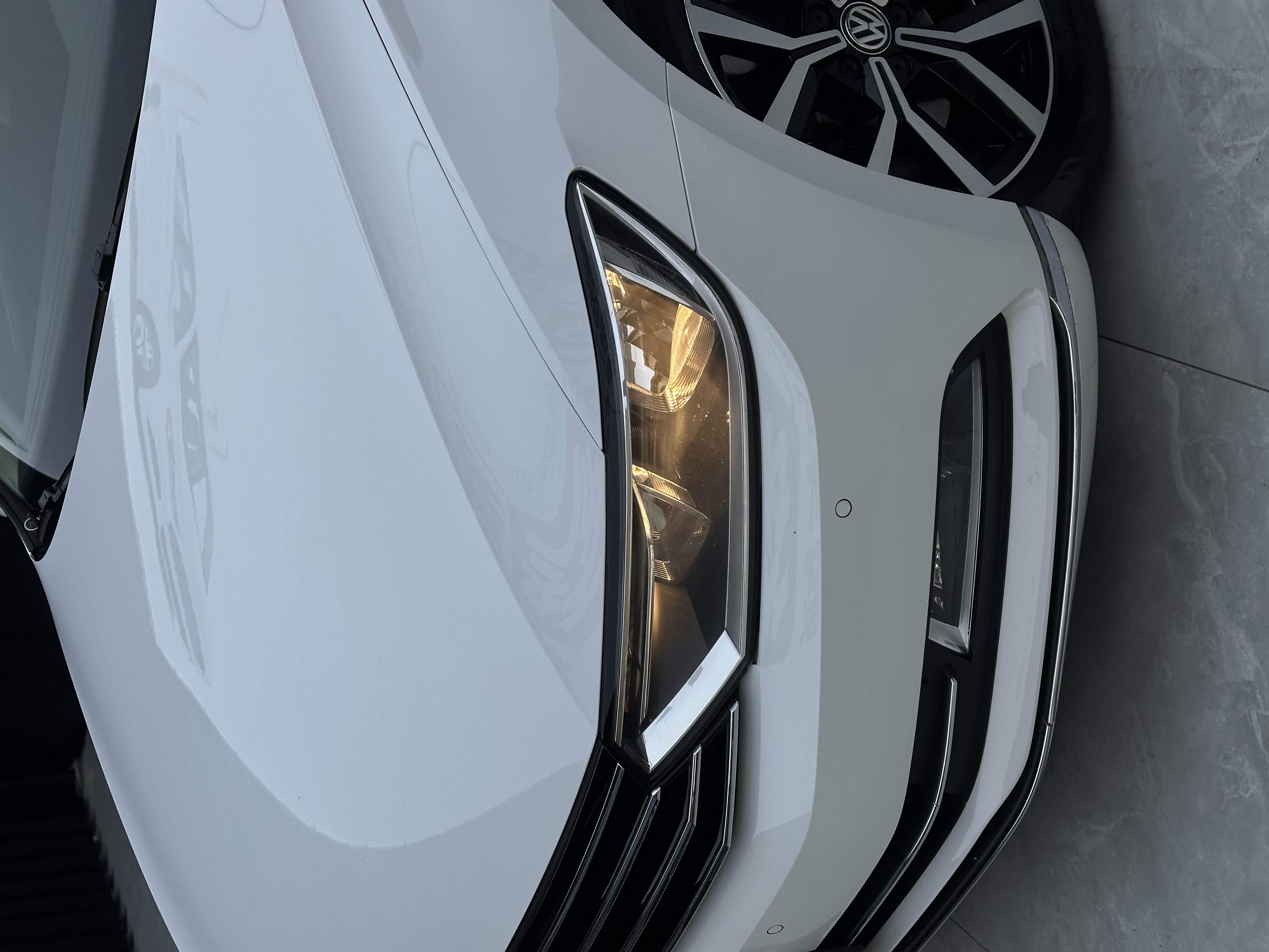 Volkswagen Passat Variant 2017 immagine di auto #5