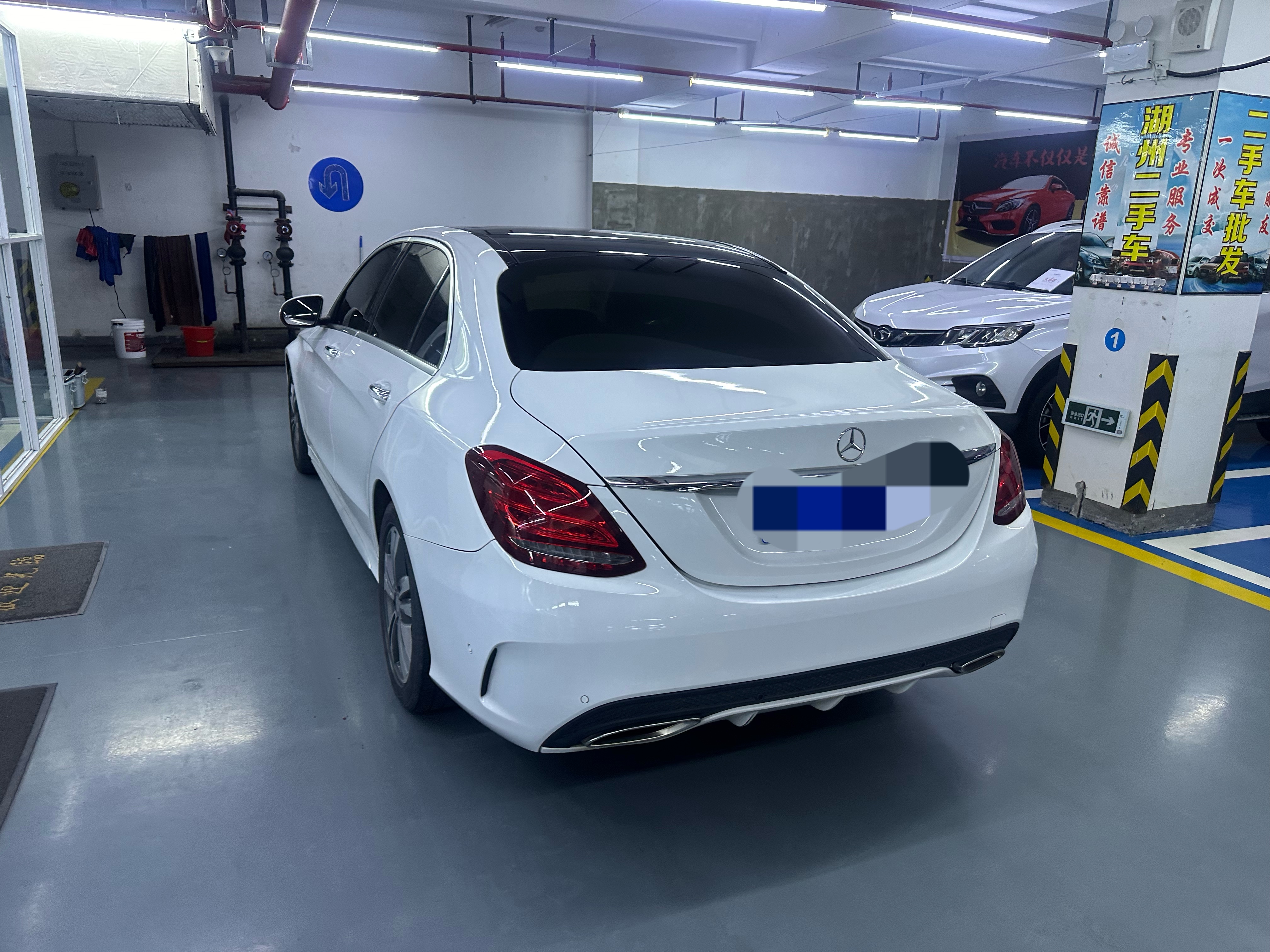 Mercedes-Benz C Class 2017 car image #5