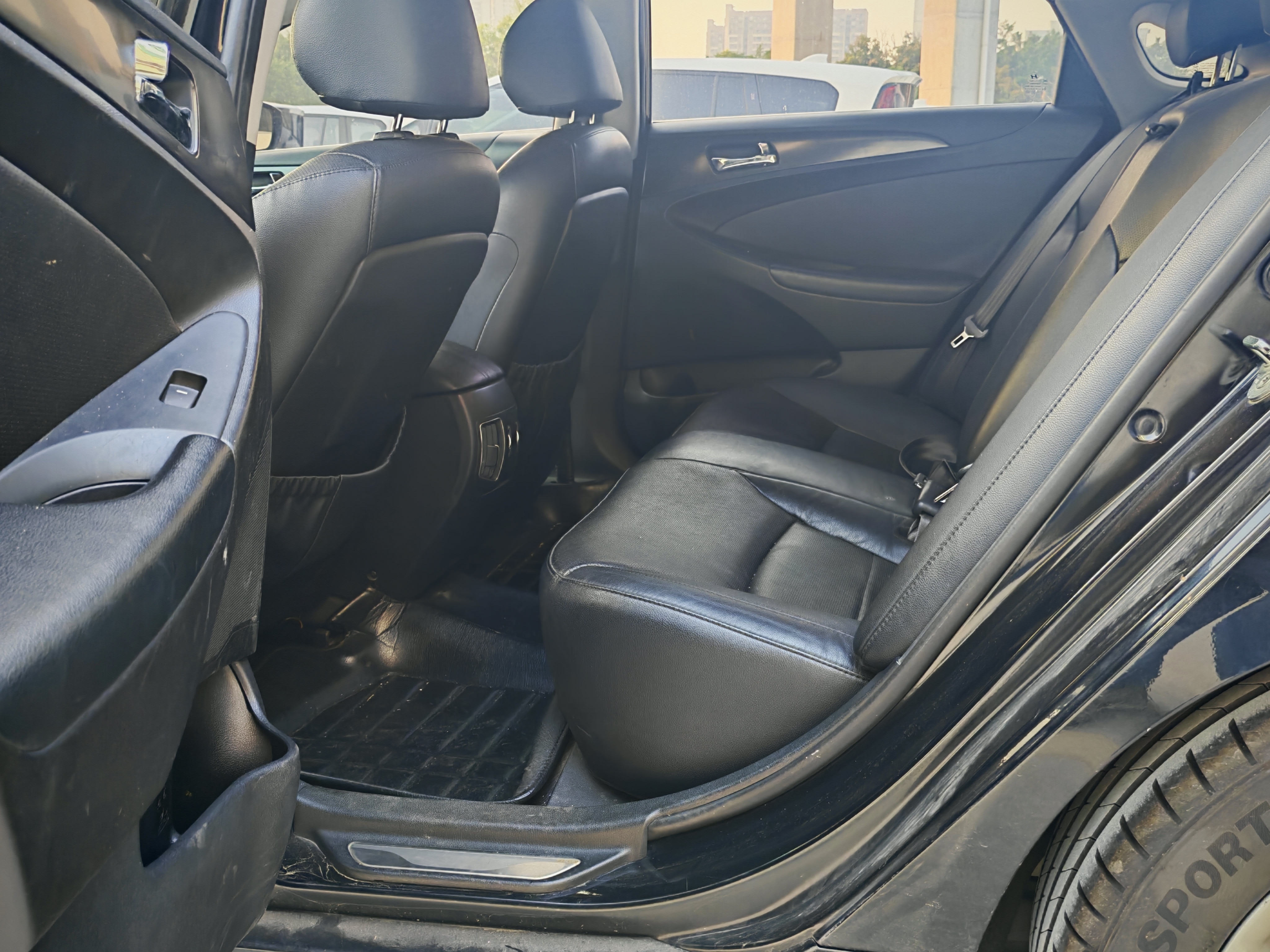 Hyundai Sonata 2012 #5 Hyundai Sonata 2012 car image #5