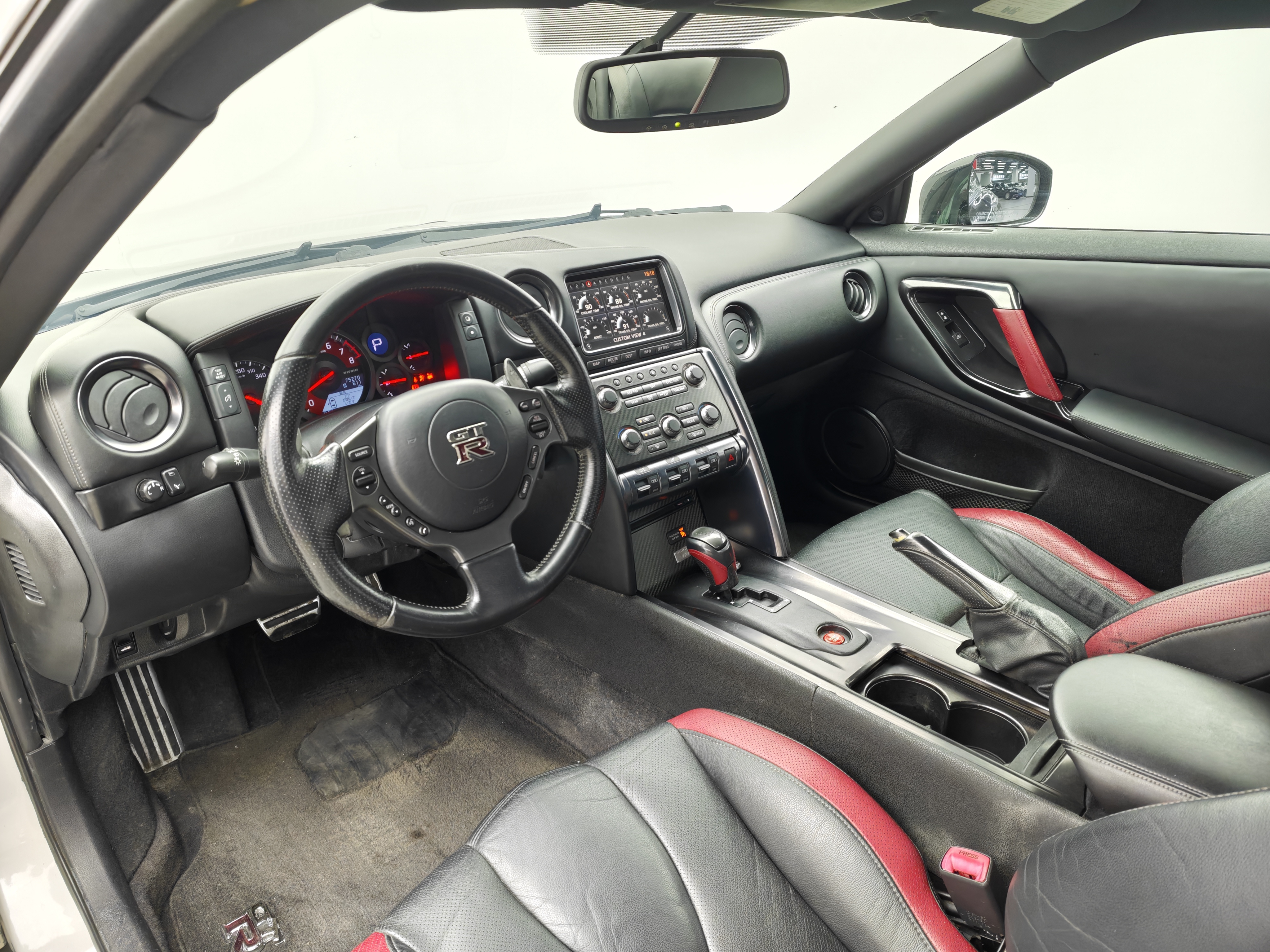 日产 日产GT-R 2012 汽车图片 #5