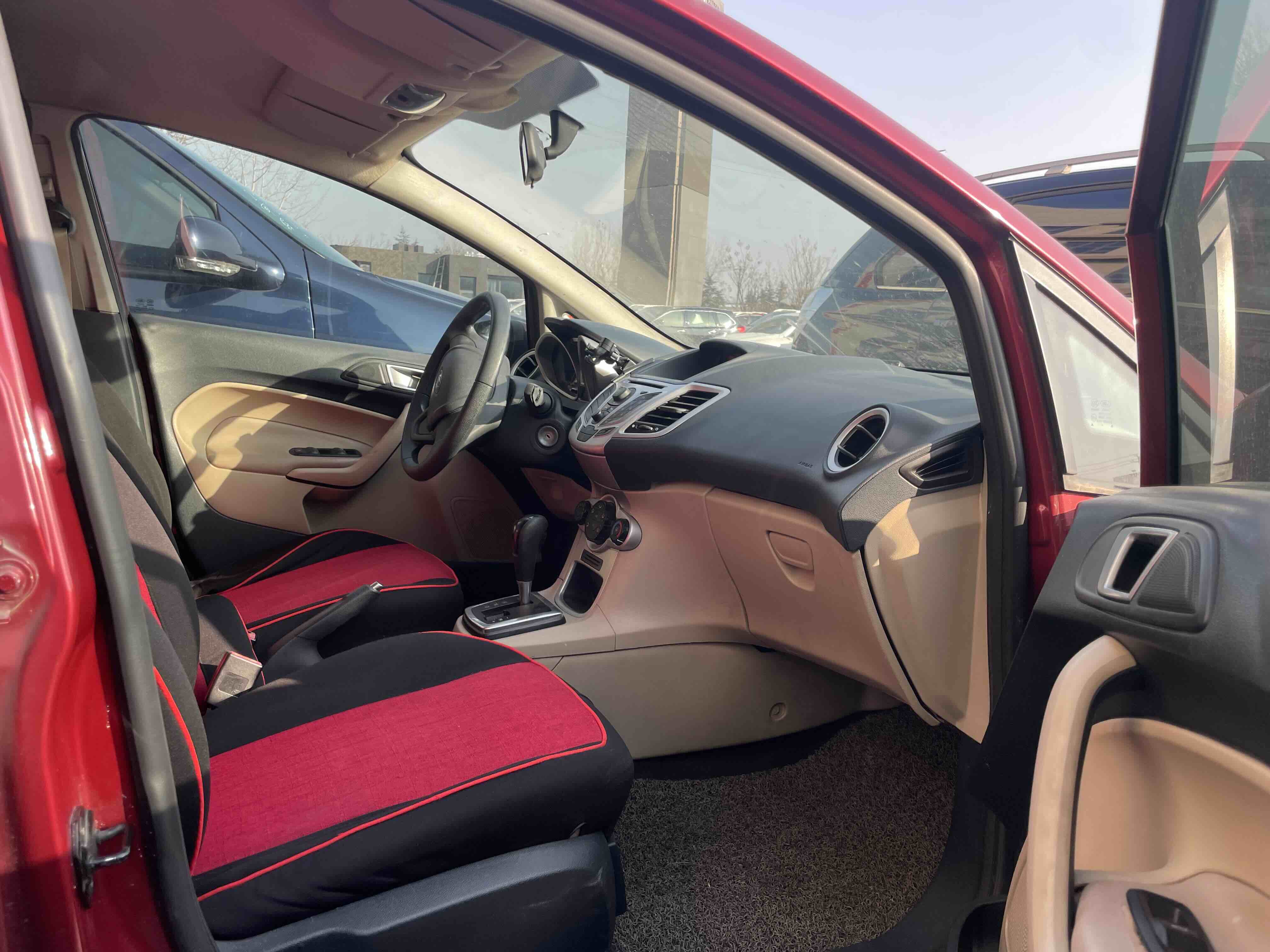 Ford Fiesta 2009 صورة سيارة #5