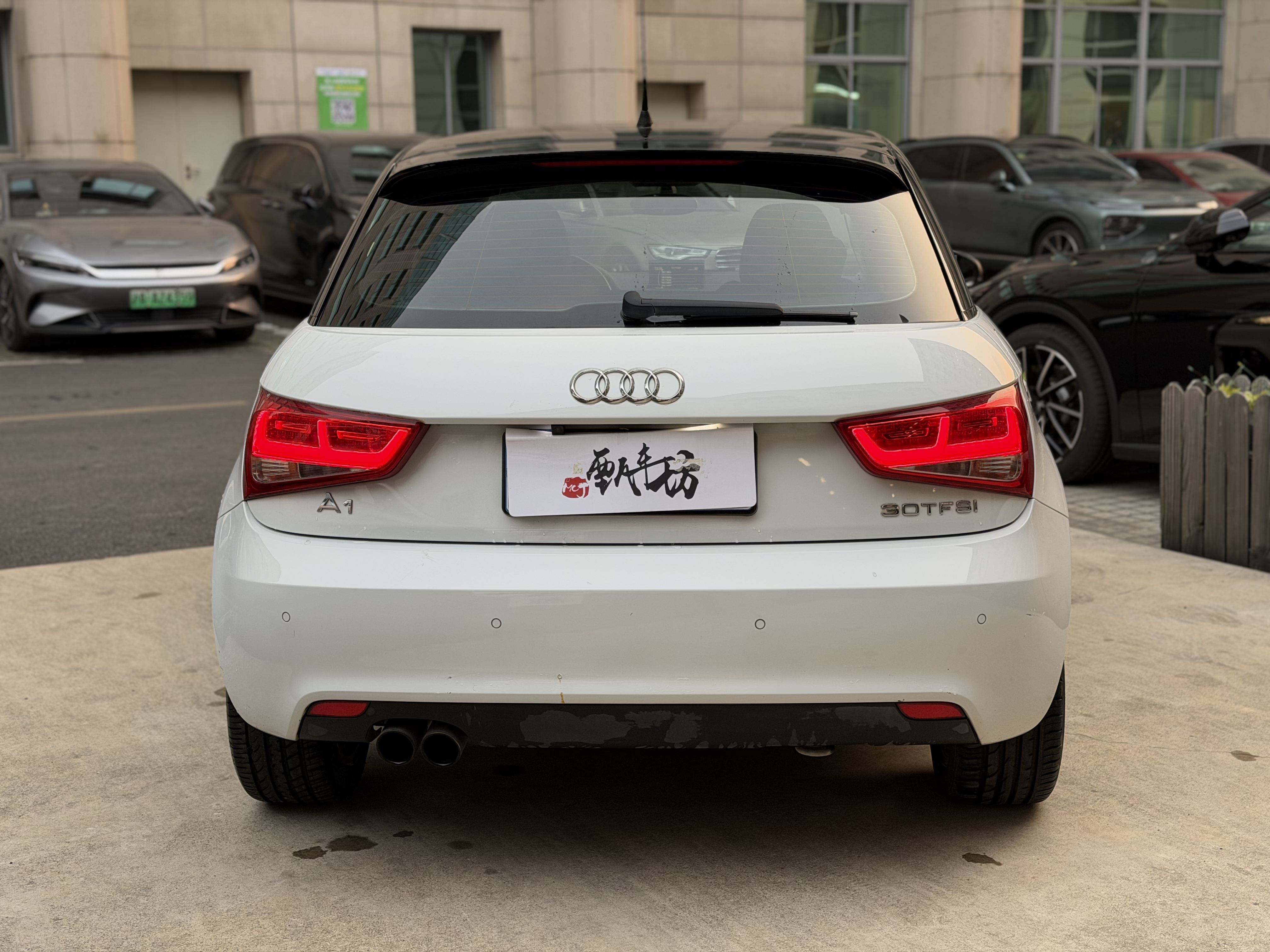 Audi A1 2014 car image #5