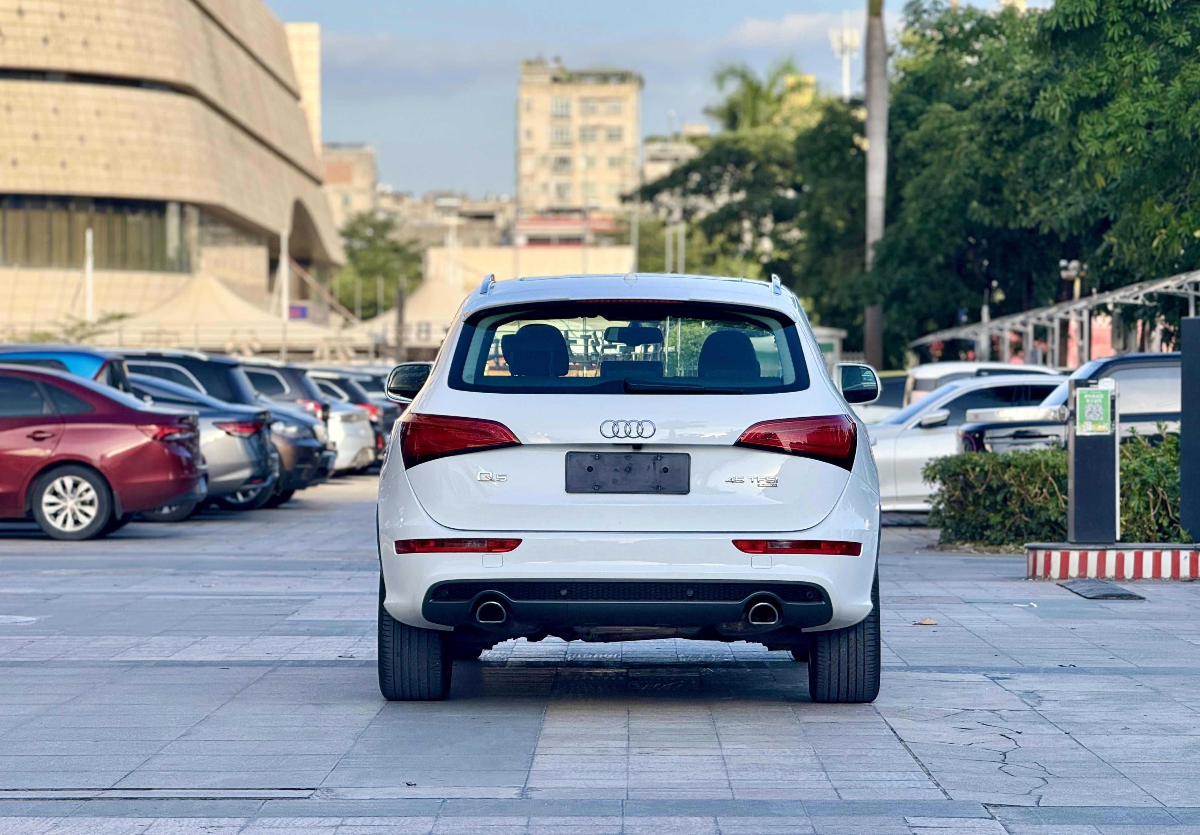 Audi Q5 (Imported) 2014 #5 Audi Q5 (Imported) 2014 car image #5