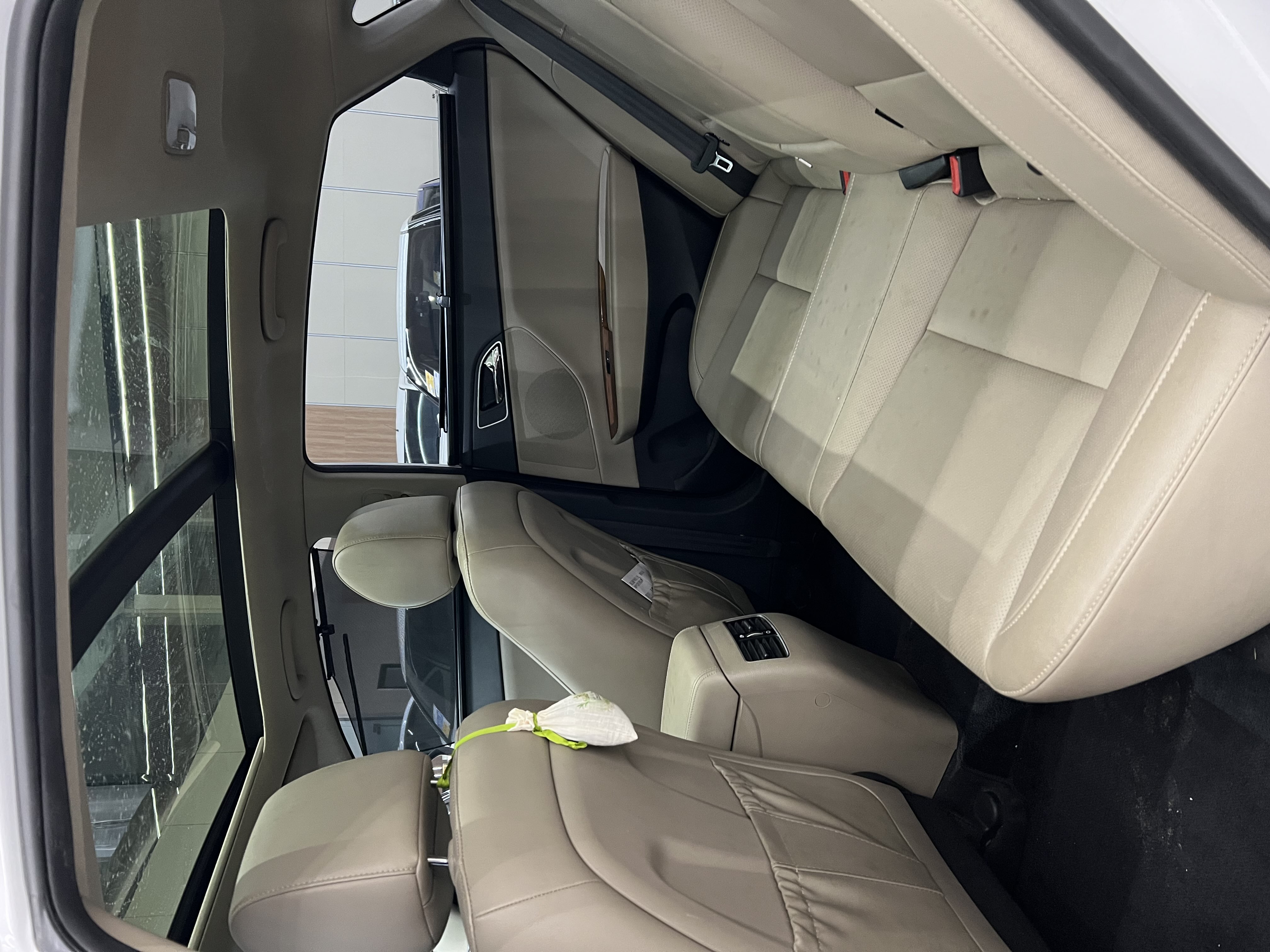 Hyundai Mistra 2015 car image #5