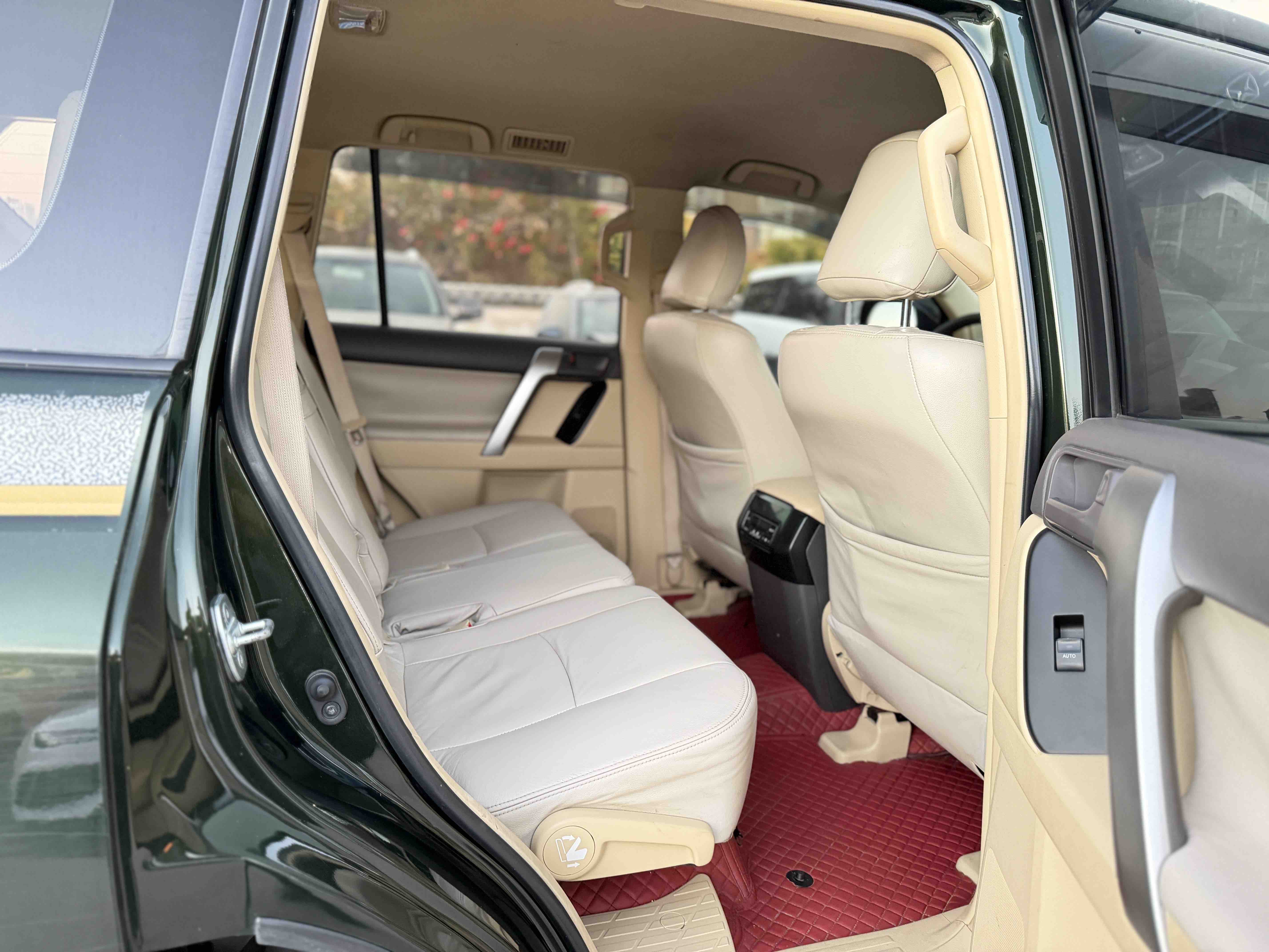 Toyota Prado (Imported) 2015 car image #5