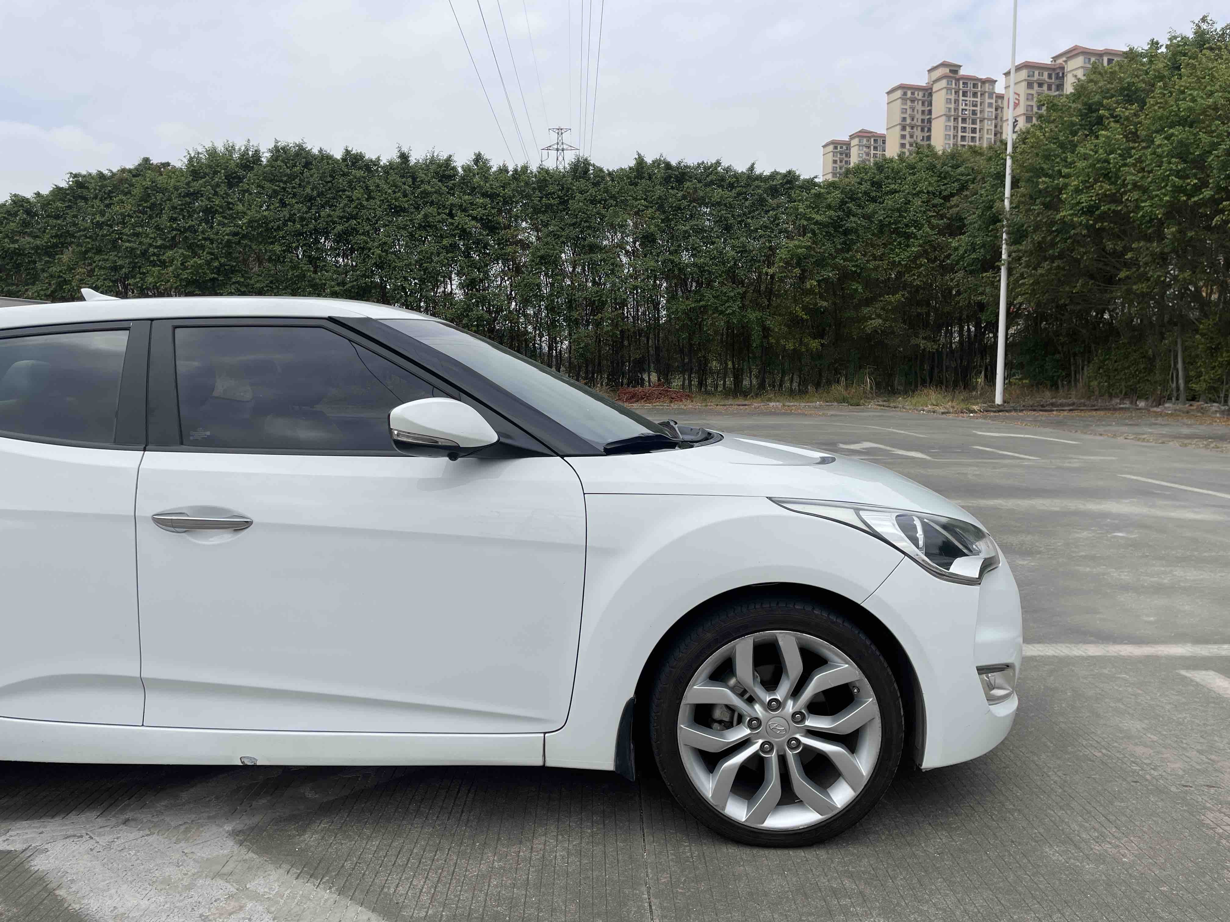 Hyundai Veloster 2012 صورة سيارة #5