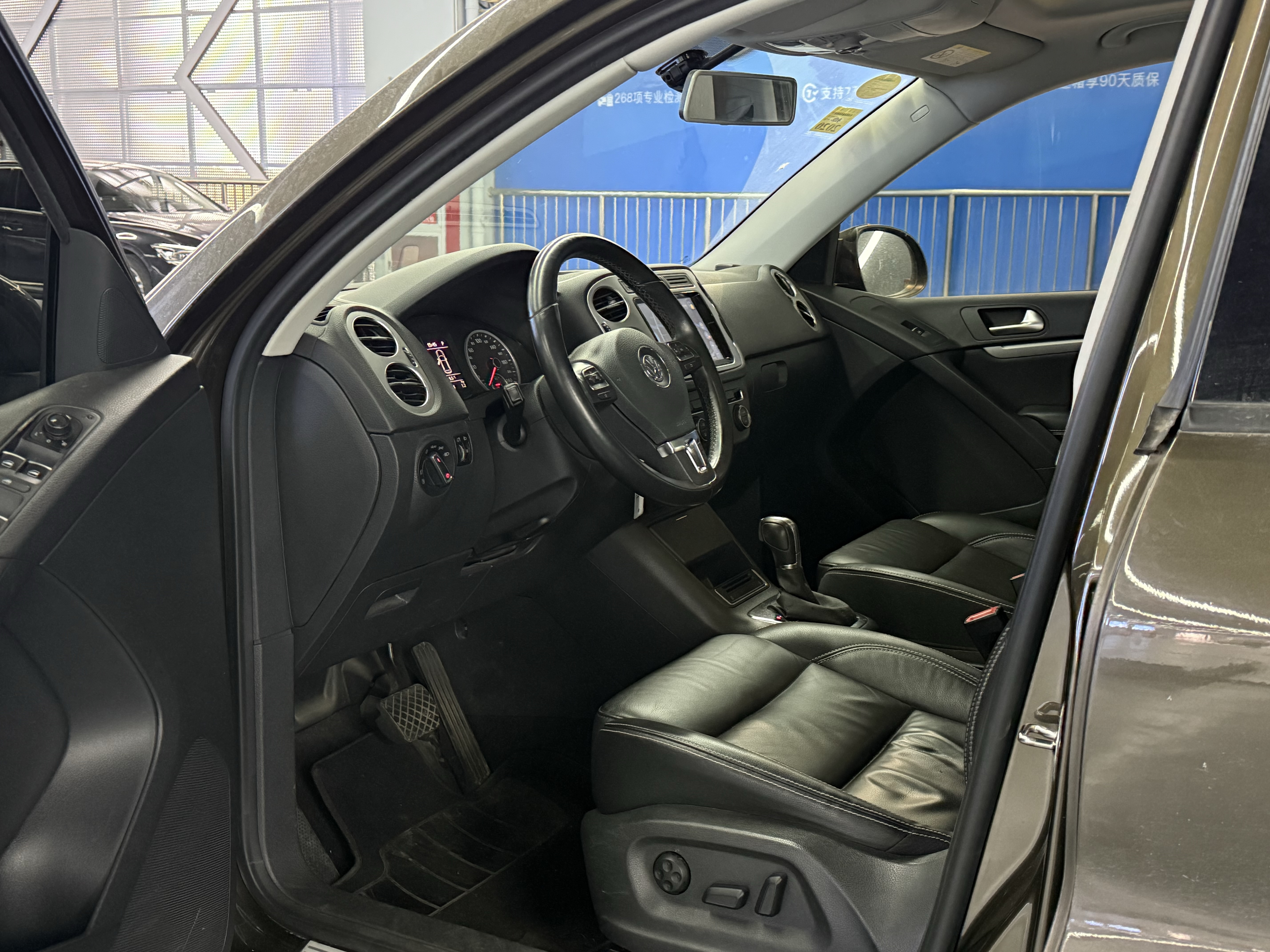 Volkswagen Tiguan 2018 #5 Volkswagen Tiguan 2018 car image #5