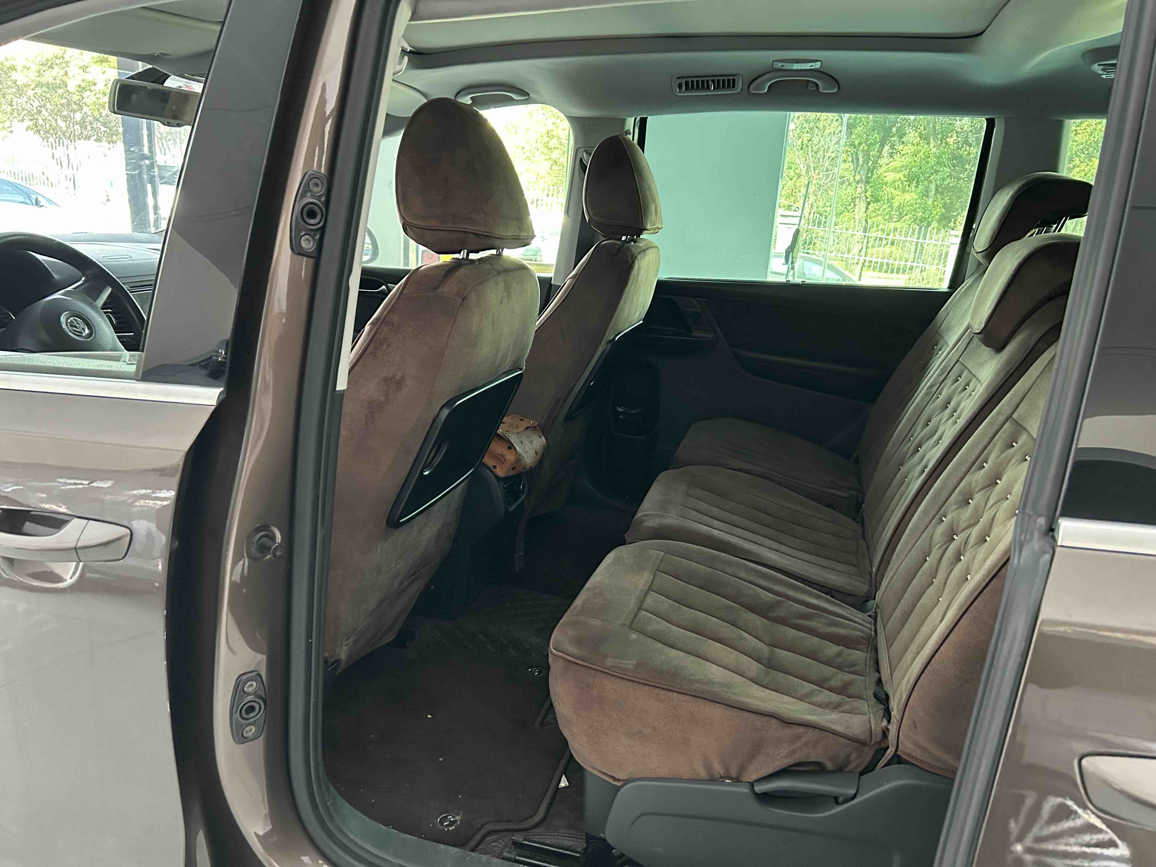 Volkswagen Sharan 2012 immagine di auto #5