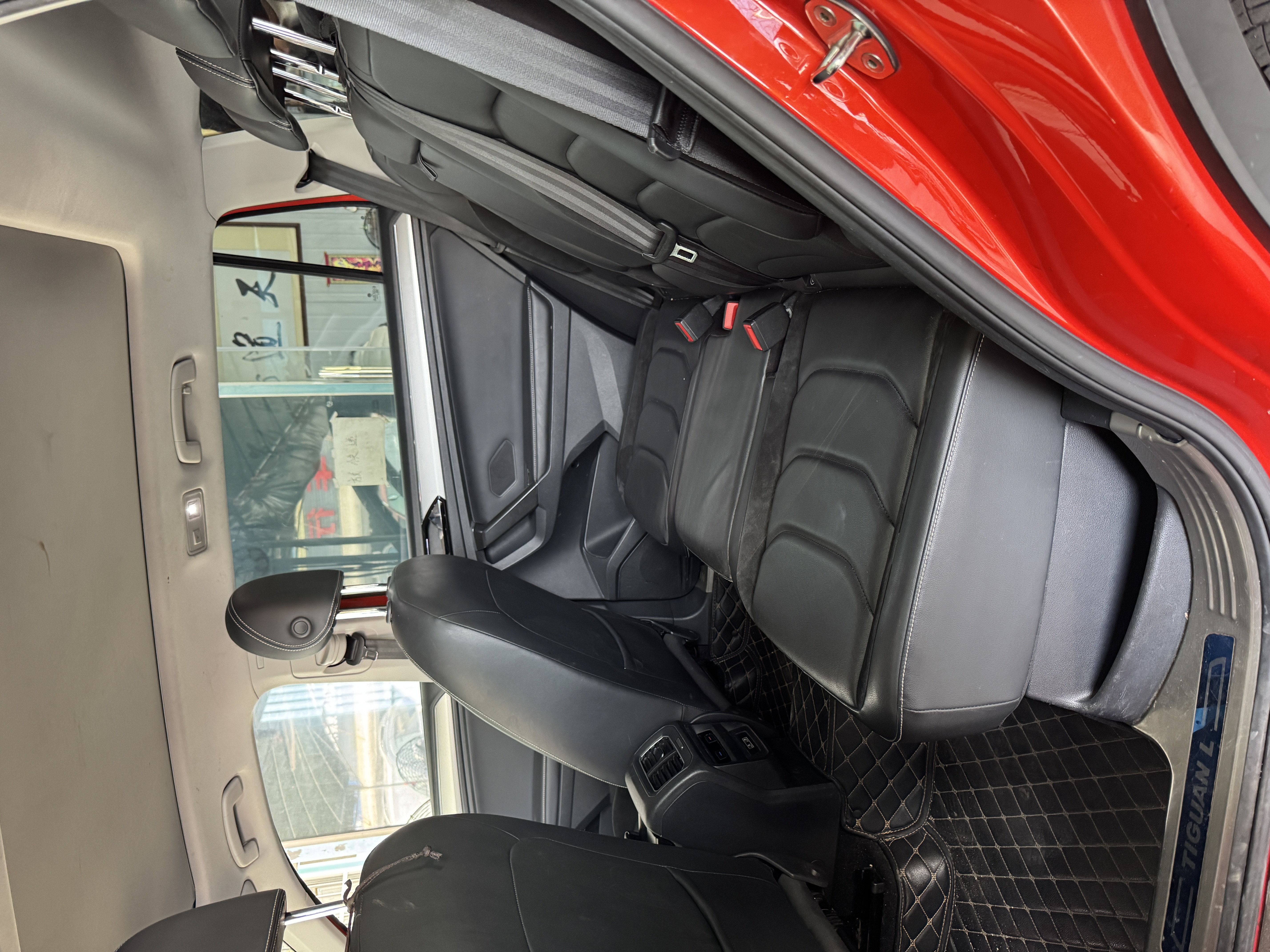 Volkswagen Tiguan L 2017 car image #5