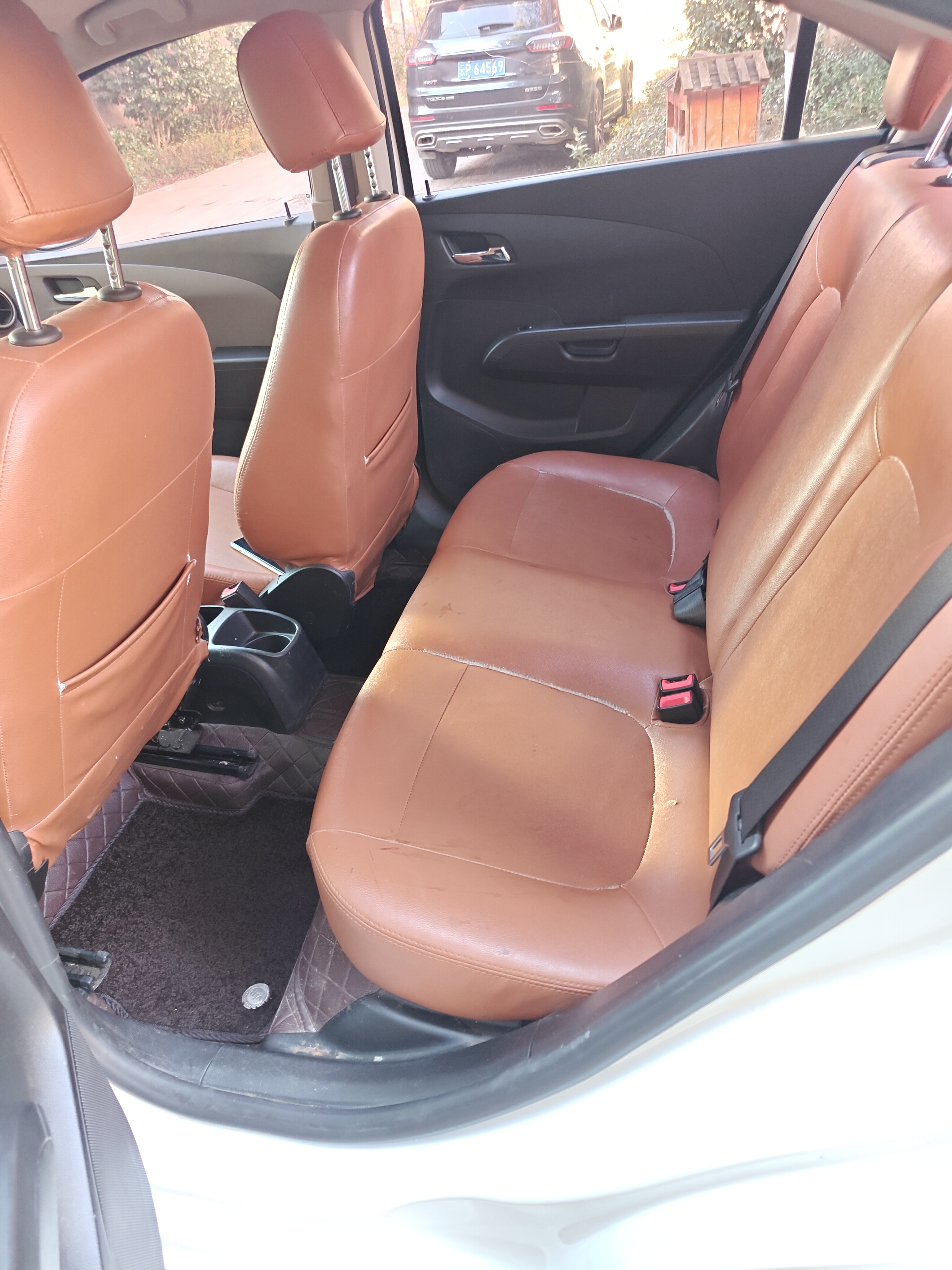 雪佛兰 爱唯欧 2012 汽车图片 #5