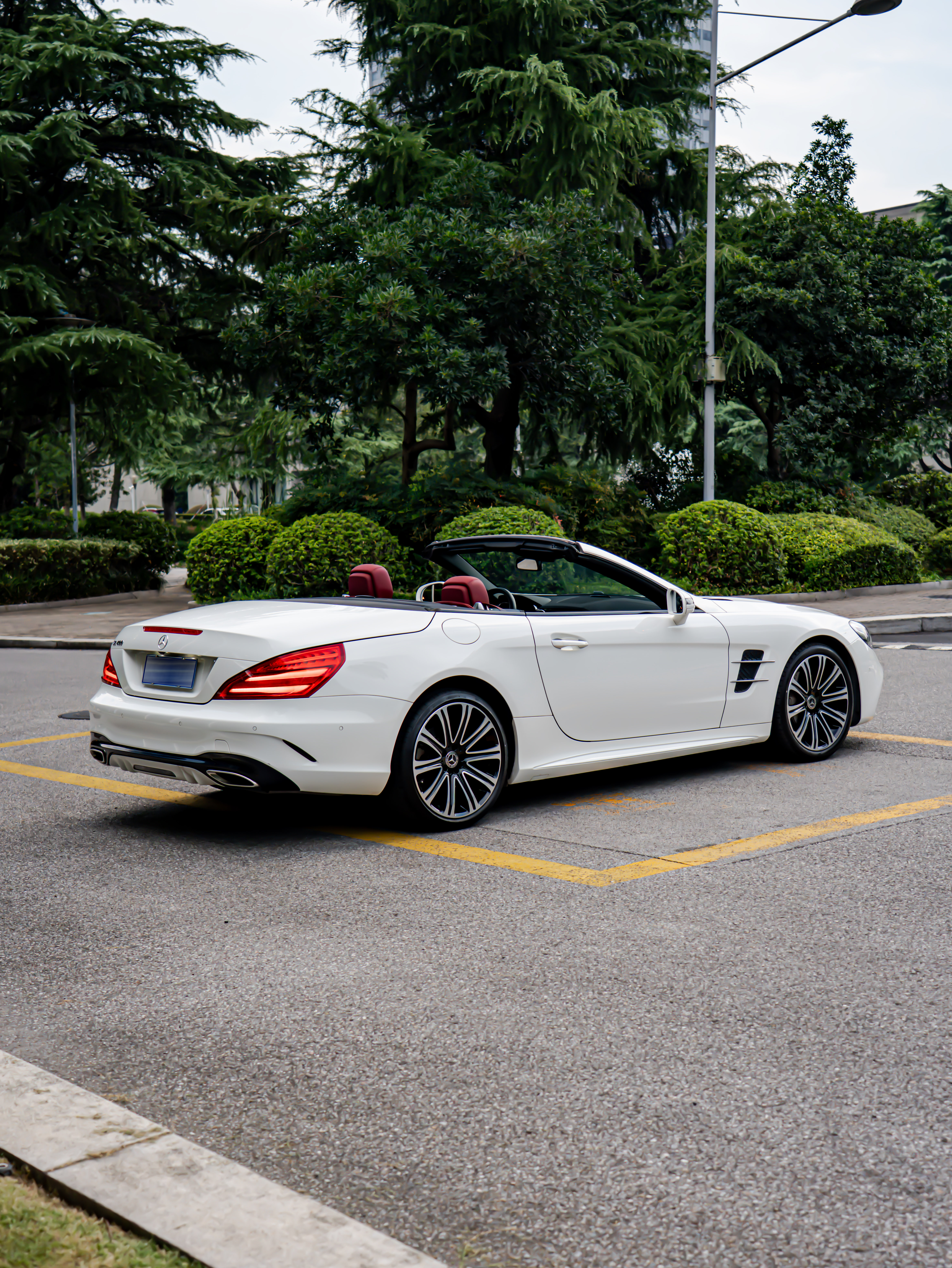 Mercedes-Benz SL Class 2017 car image #5
