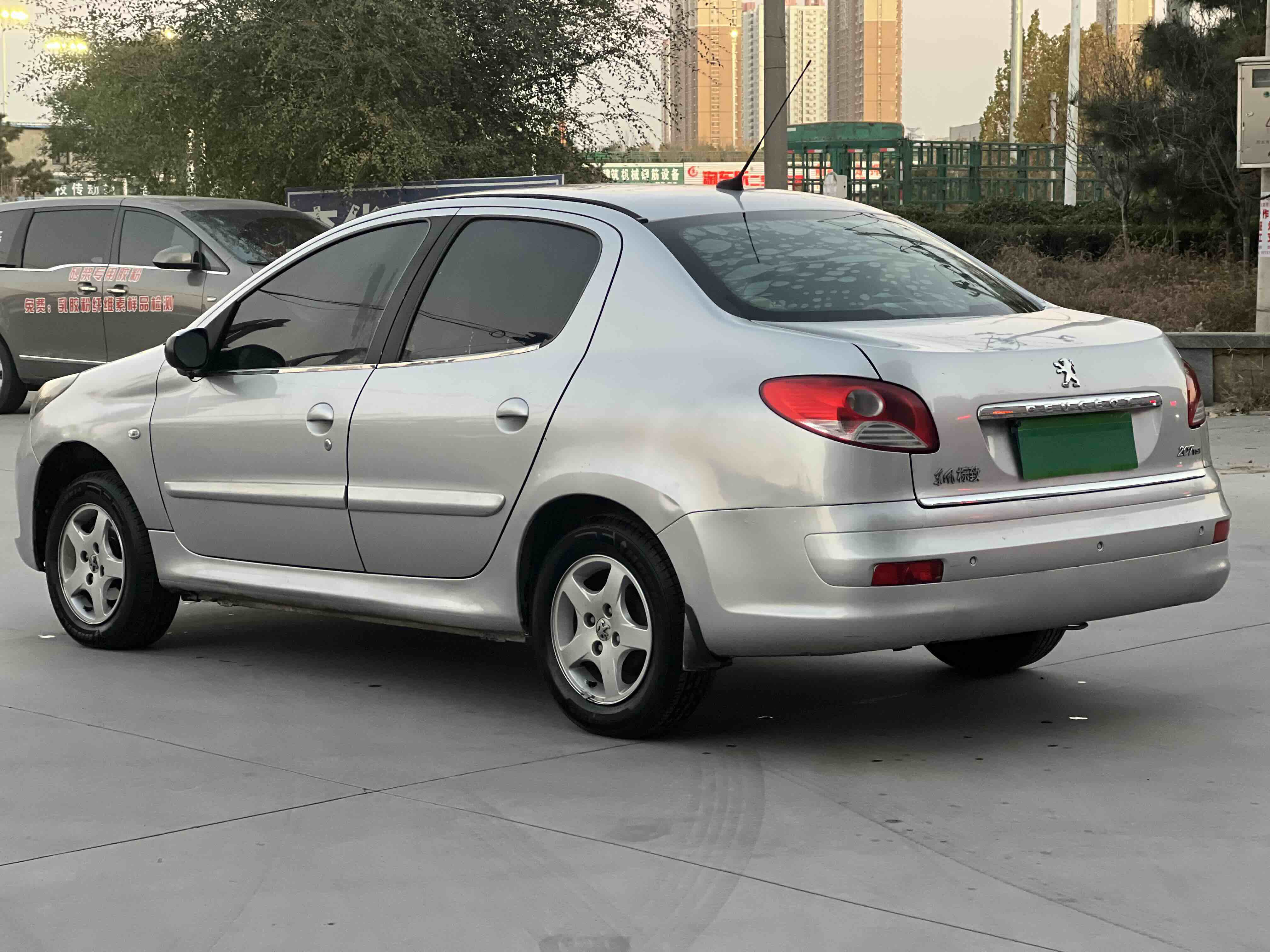 标致 标致207 2013 汽车图片 #5