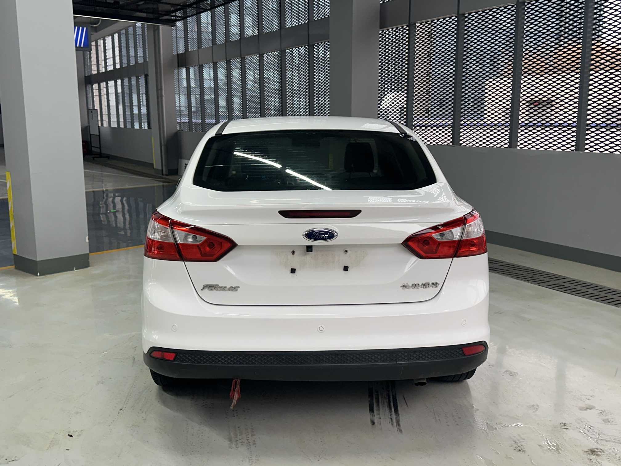 Ford Focus 2014 car image #5