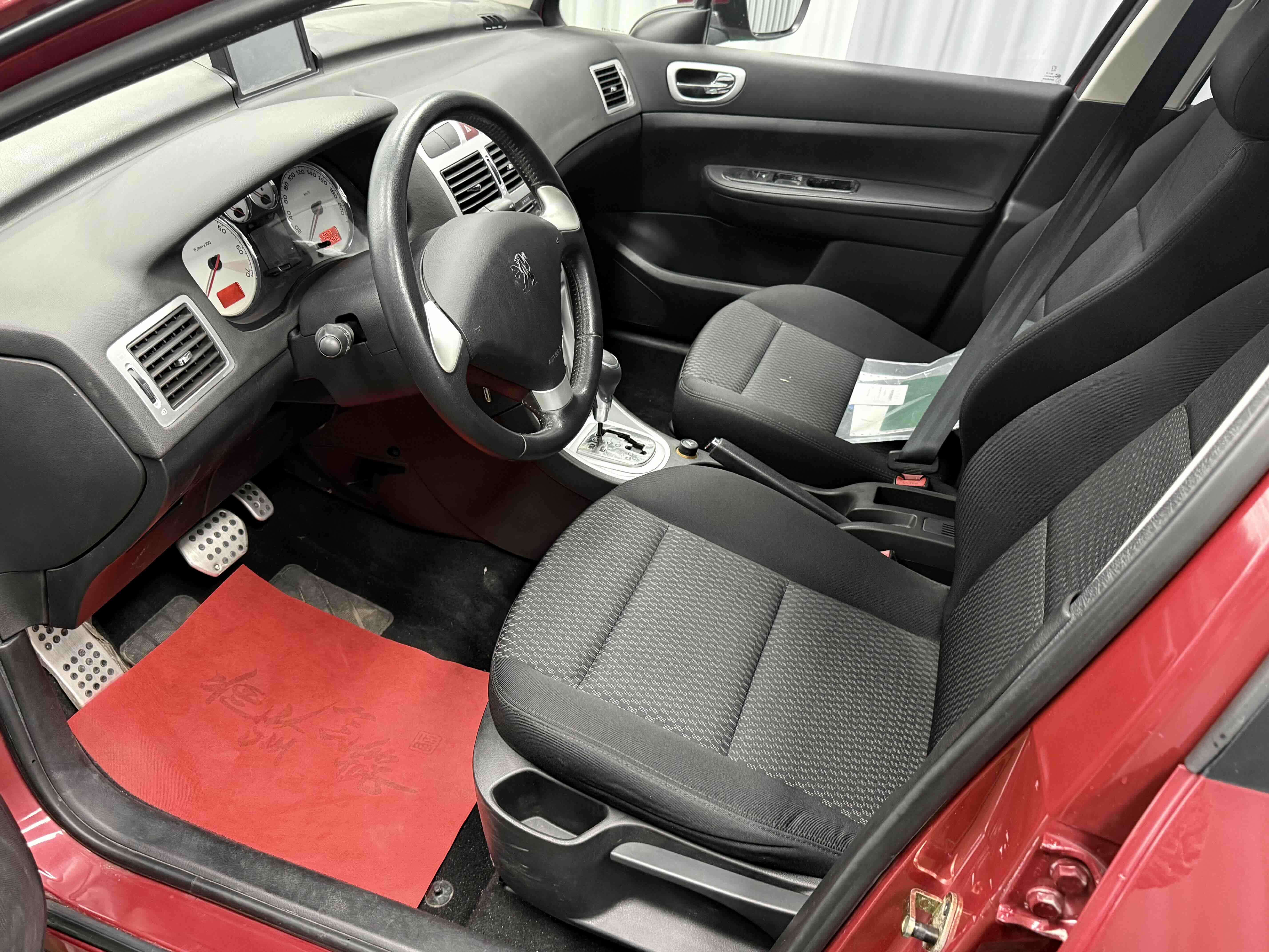 Peugeot 307 2013 car image #5