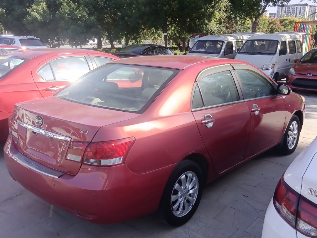 BYD G3 2013 car image #5