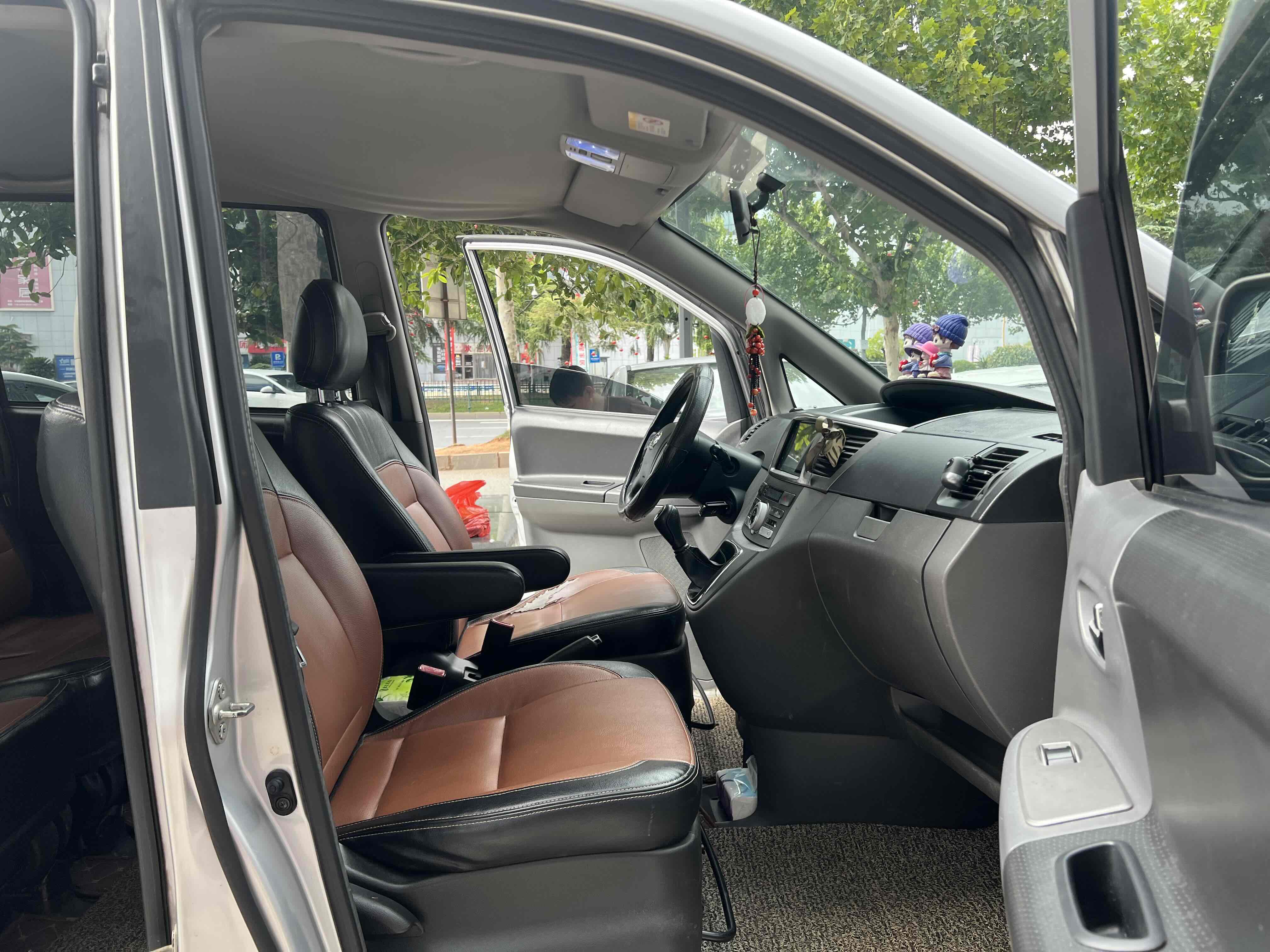 Great Wall V80 2013 car image #5