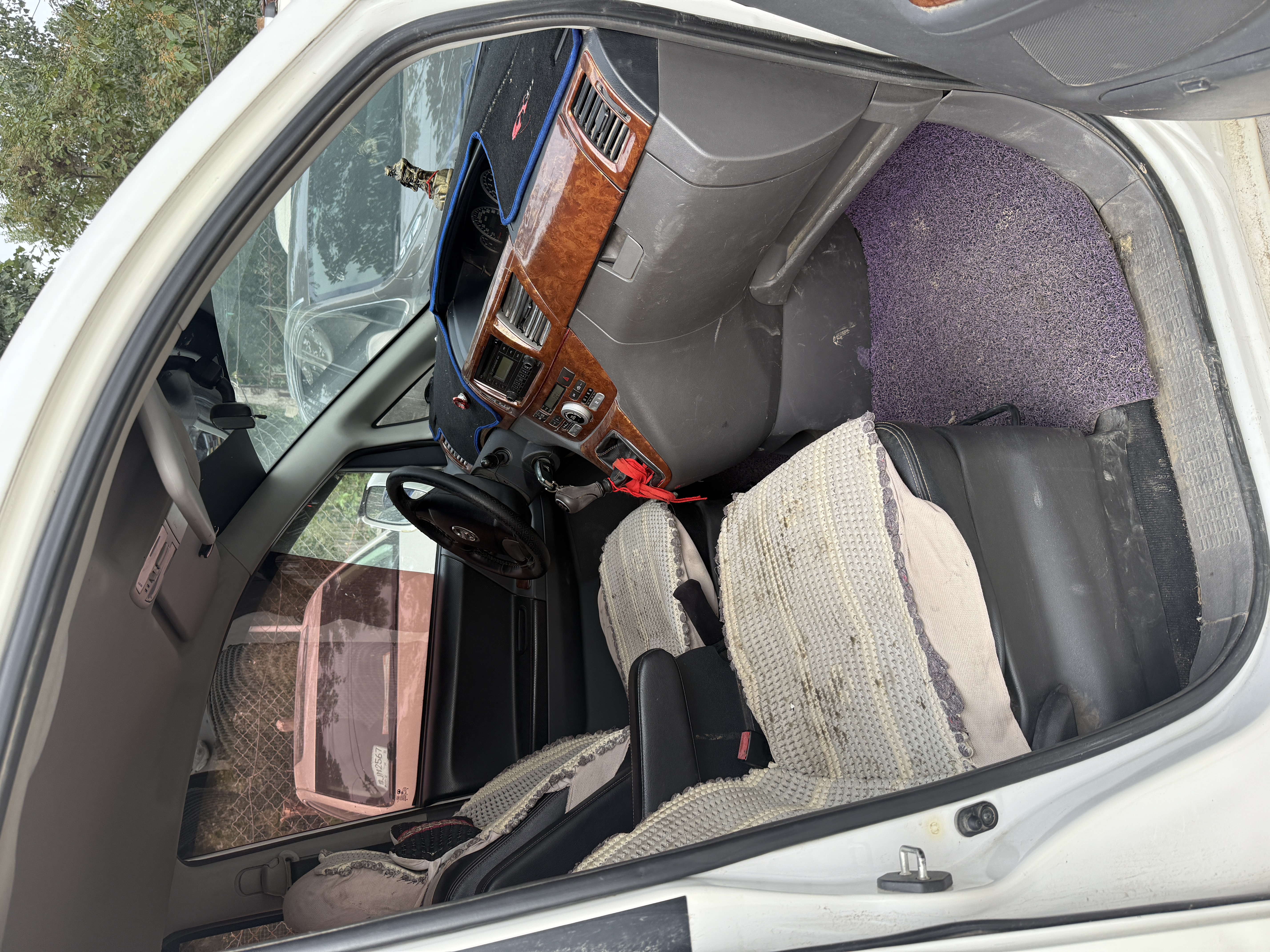 Great Wall V80 2014 car image #5