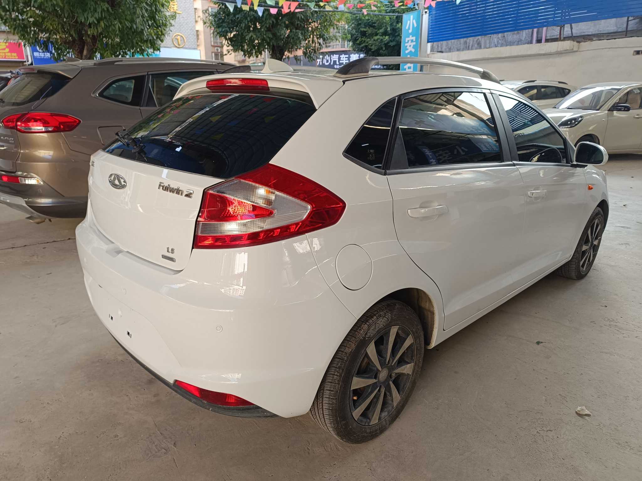 Chery Fulwin 2 2015 immagine di auto #5