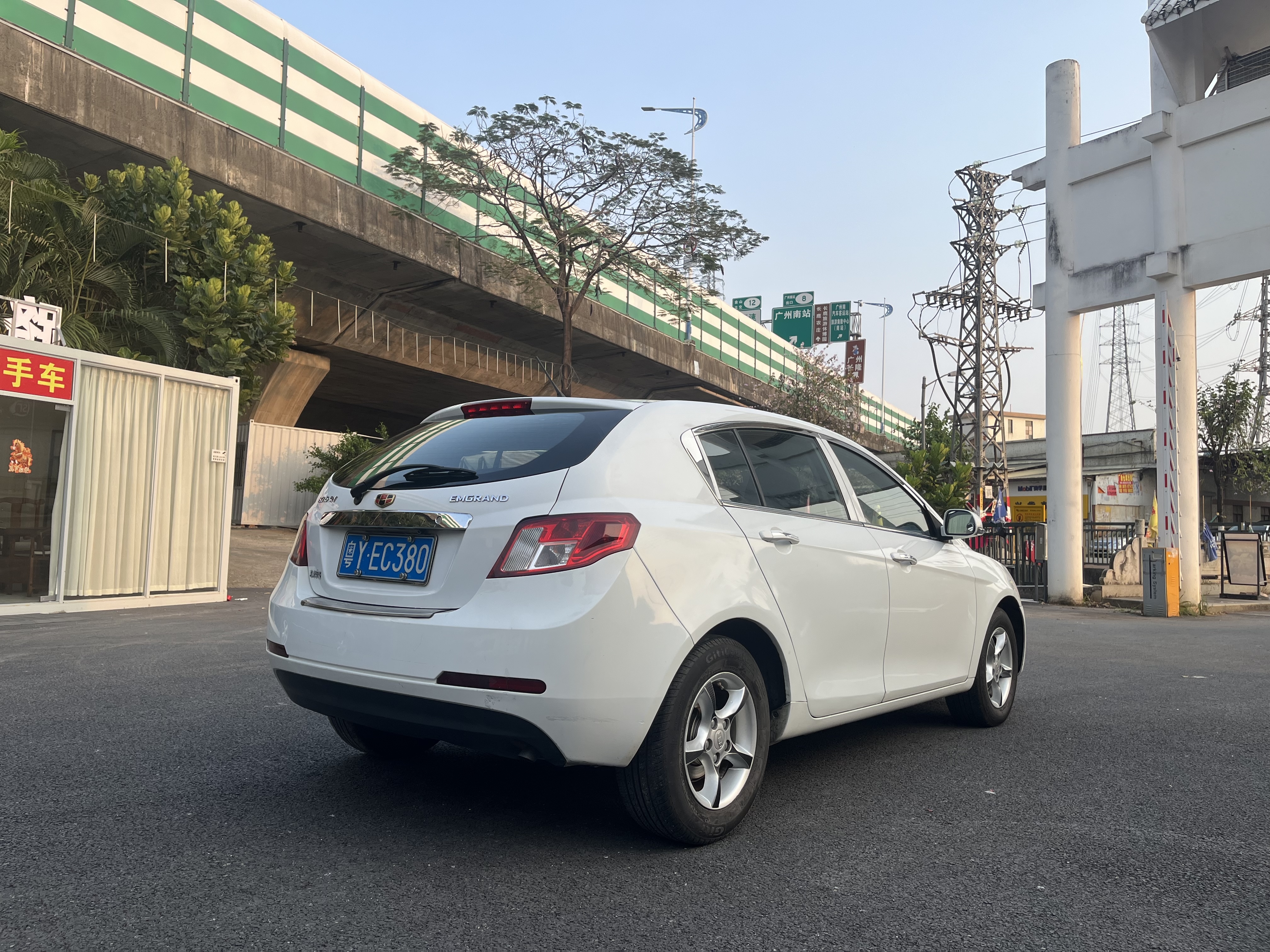 GEELY Emgrand Classic 2014 car image #5