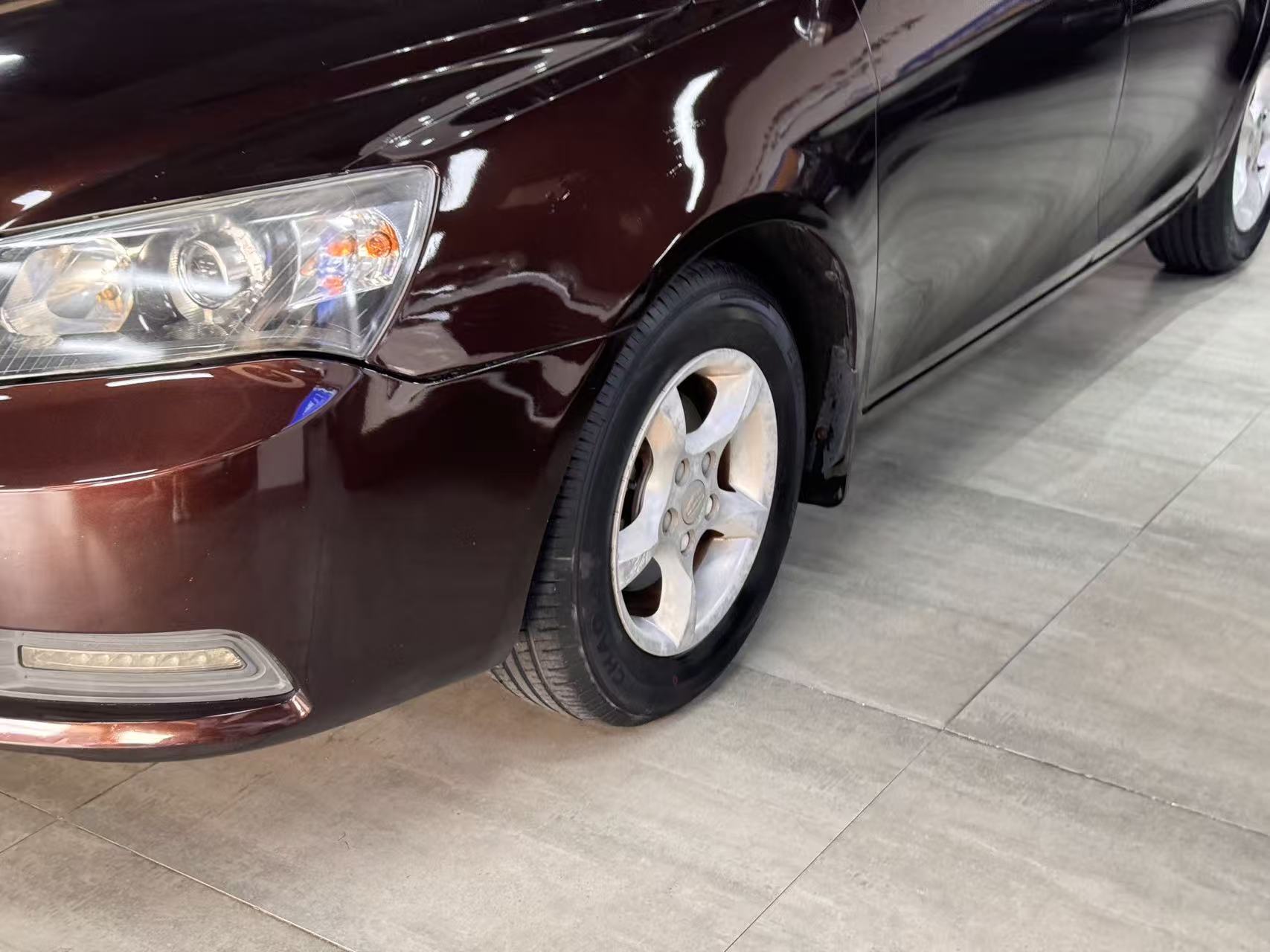 GEELY Emgrand Classic 2014 car image #5