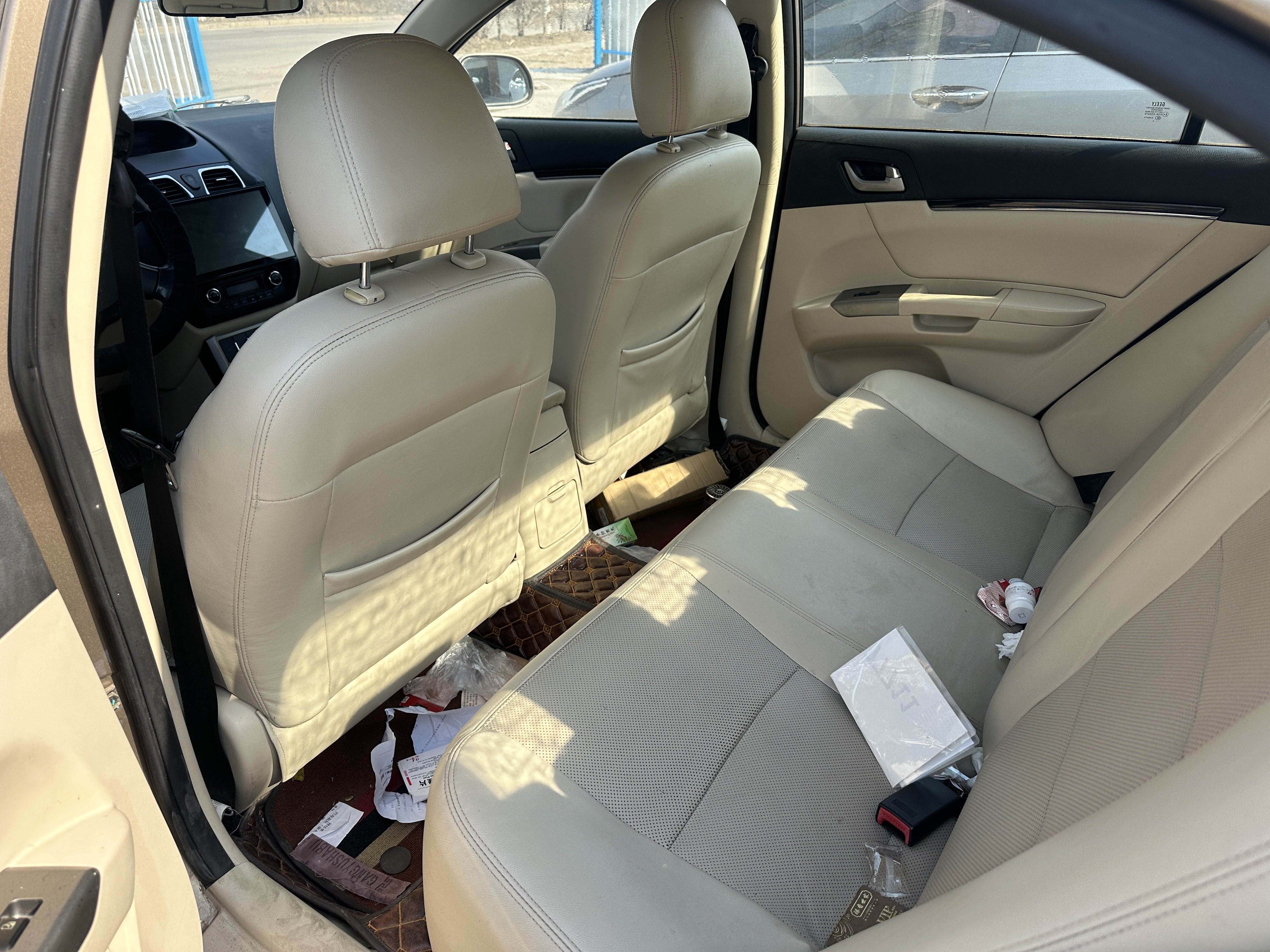 GEELY Emgrand Classic 2013 imagen de coche #5