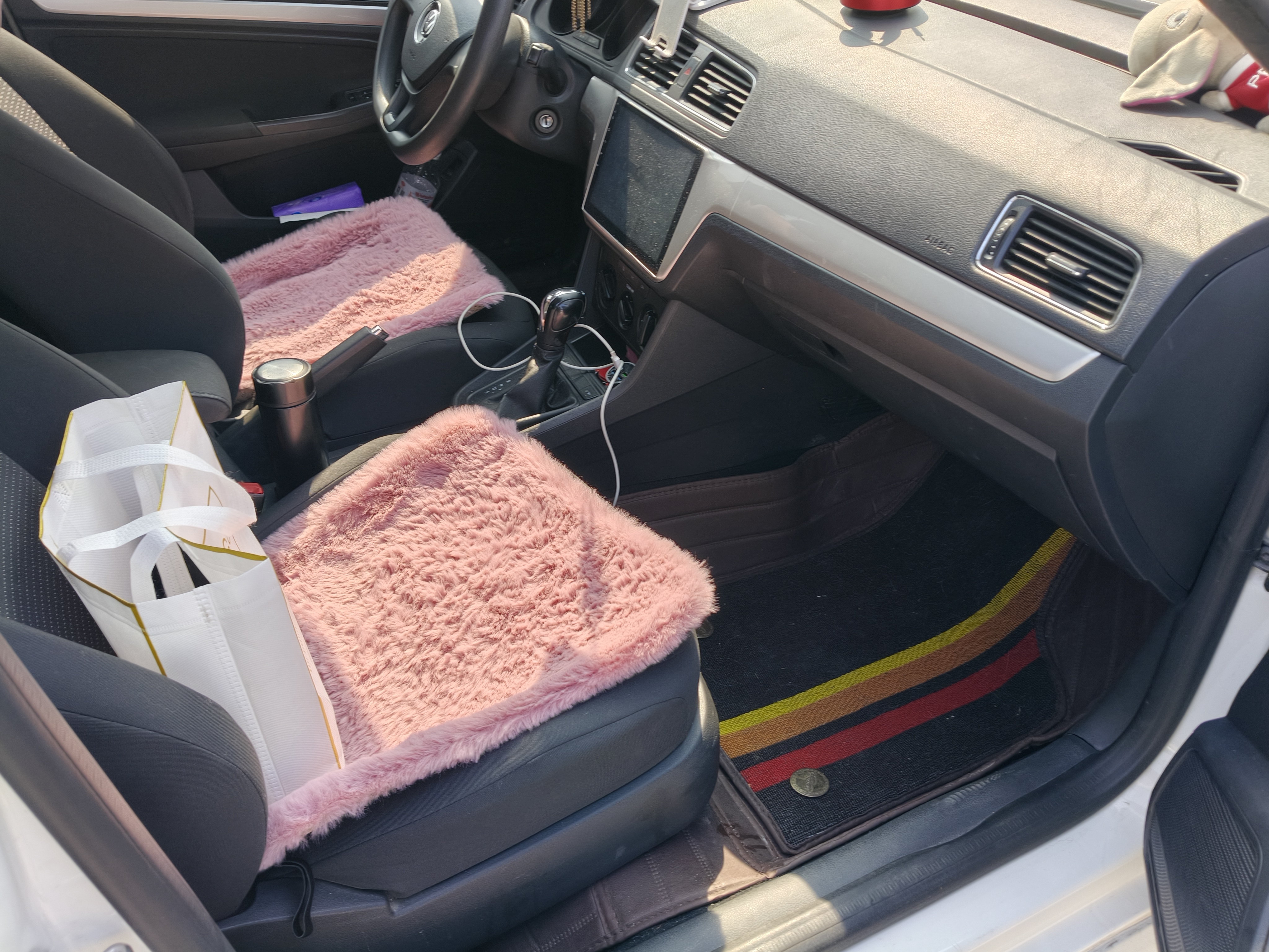 Volkswagen Lavida 2019 #5 Volkswagen Lavida 2019 car image #5