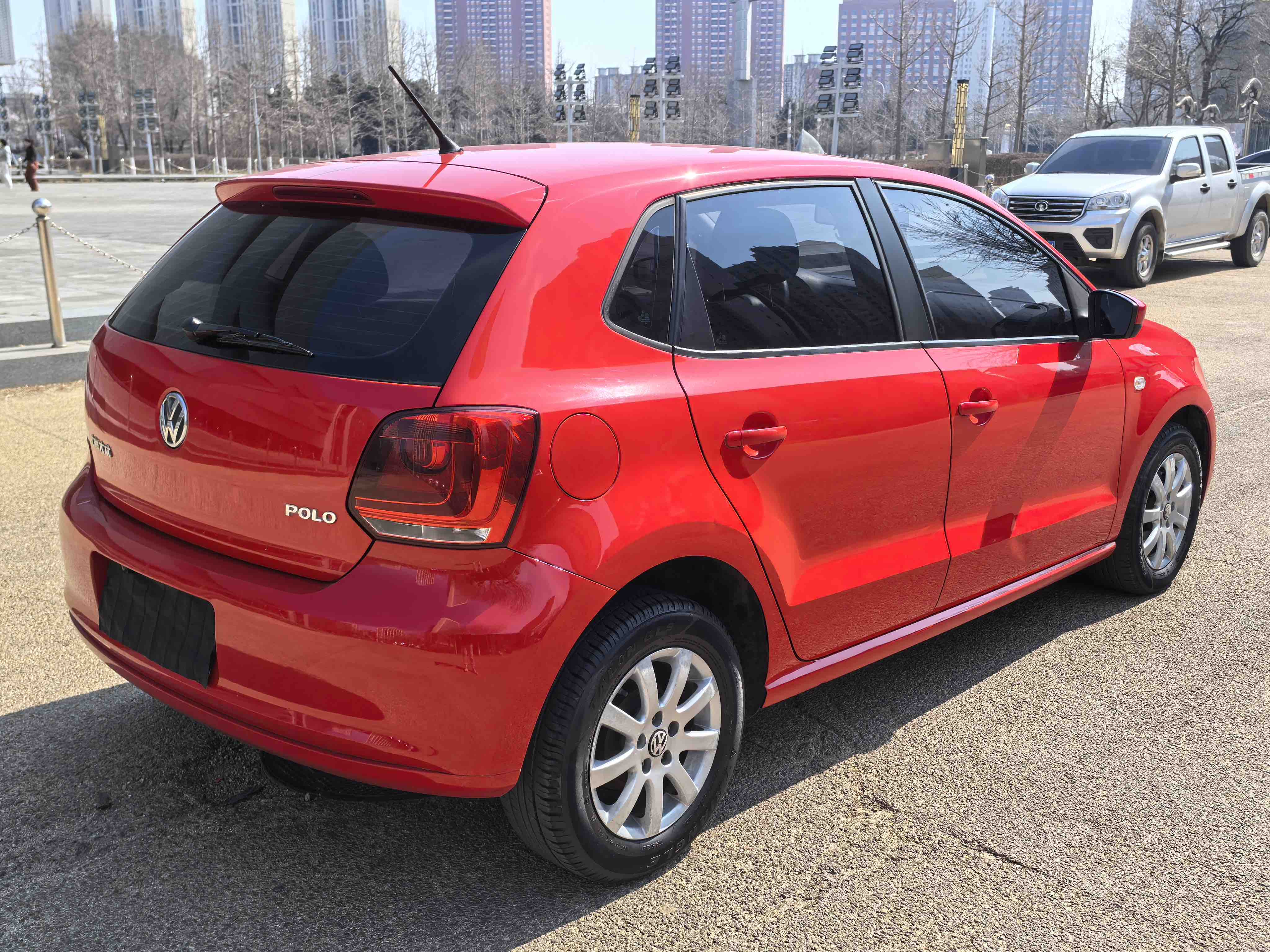 Polo 2013 car image #5