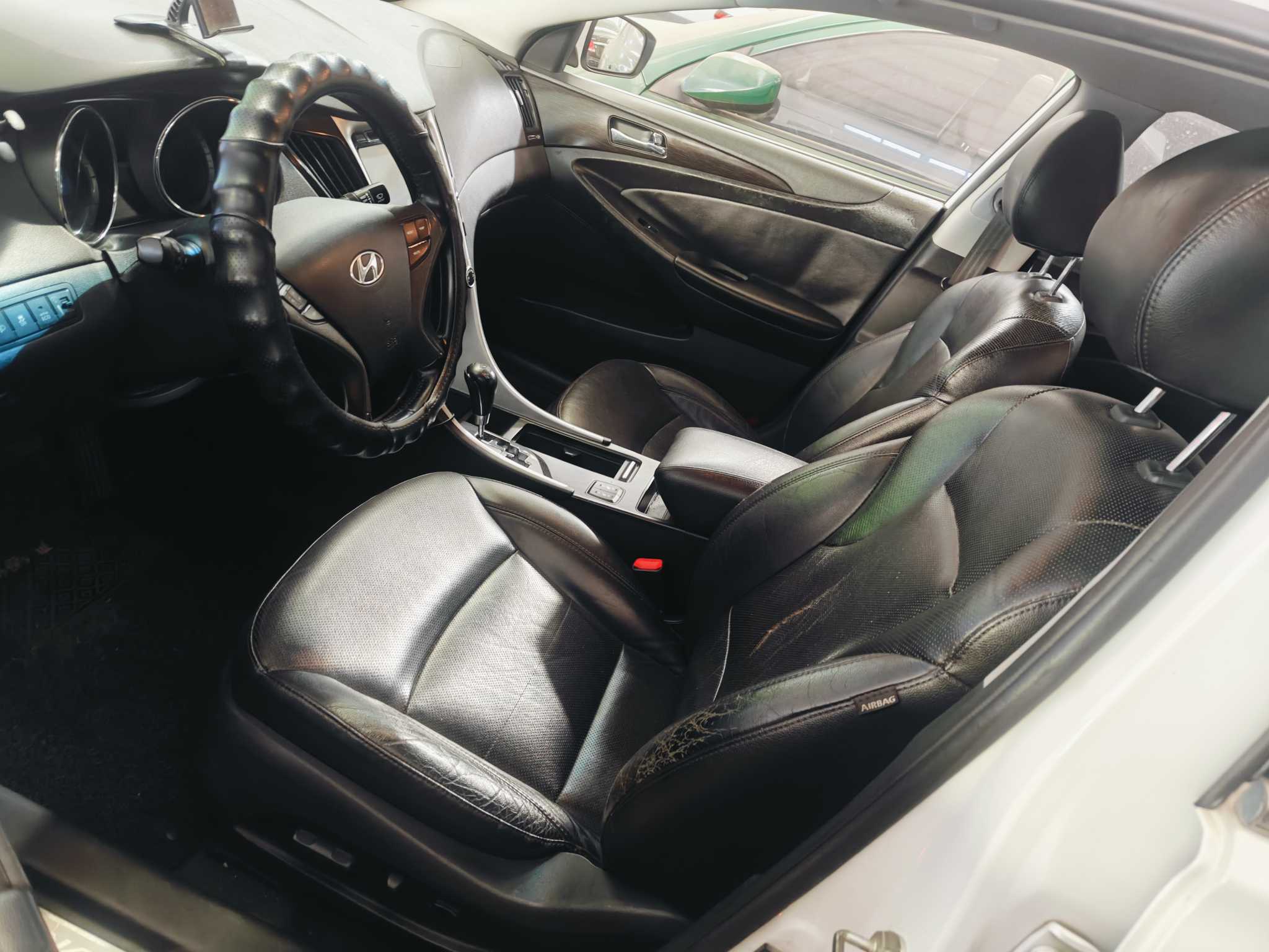 Hyundai Sonata 2014 car image #5