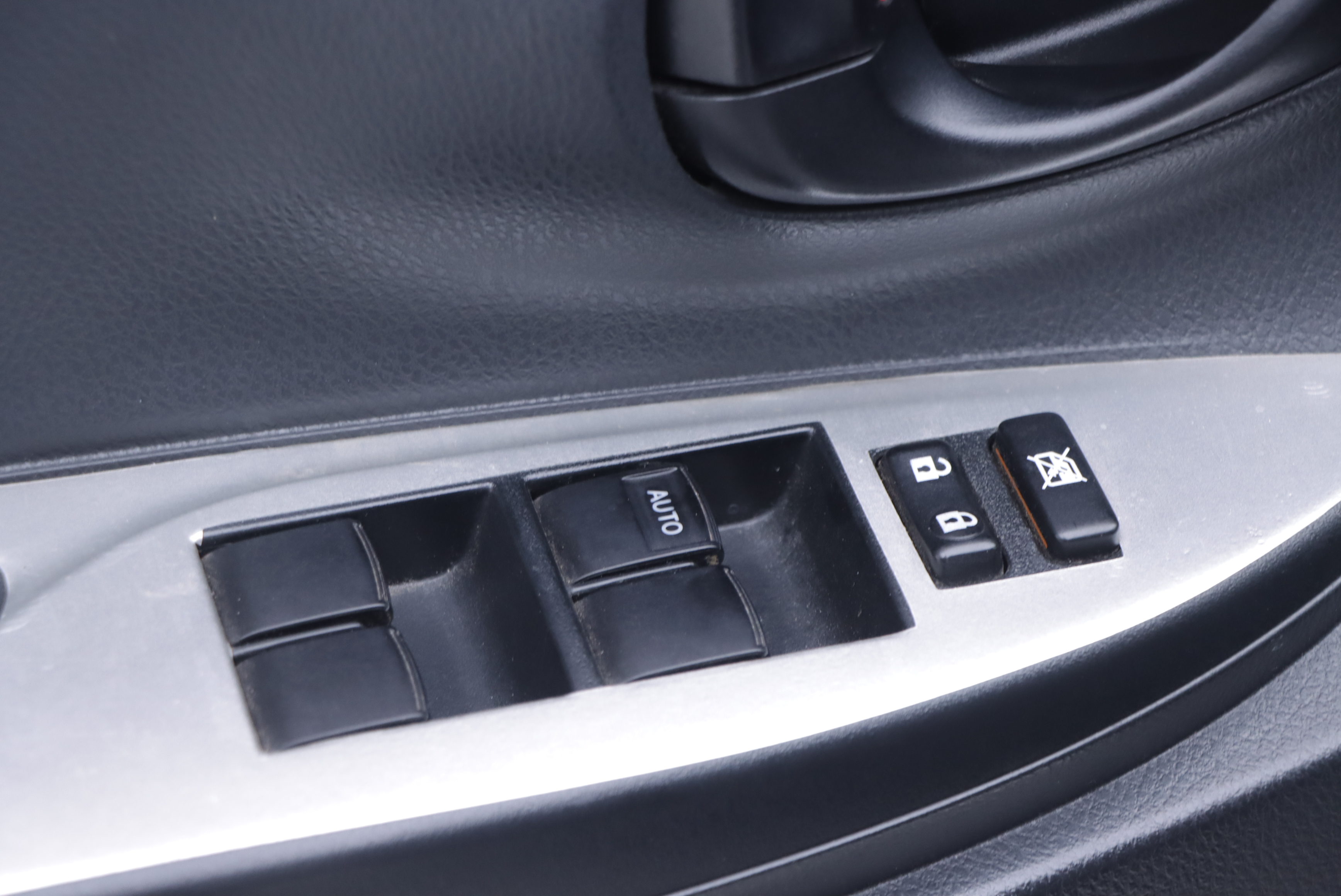 Toyota Yaris L Zhixiang 2017 صورة سيارة #5