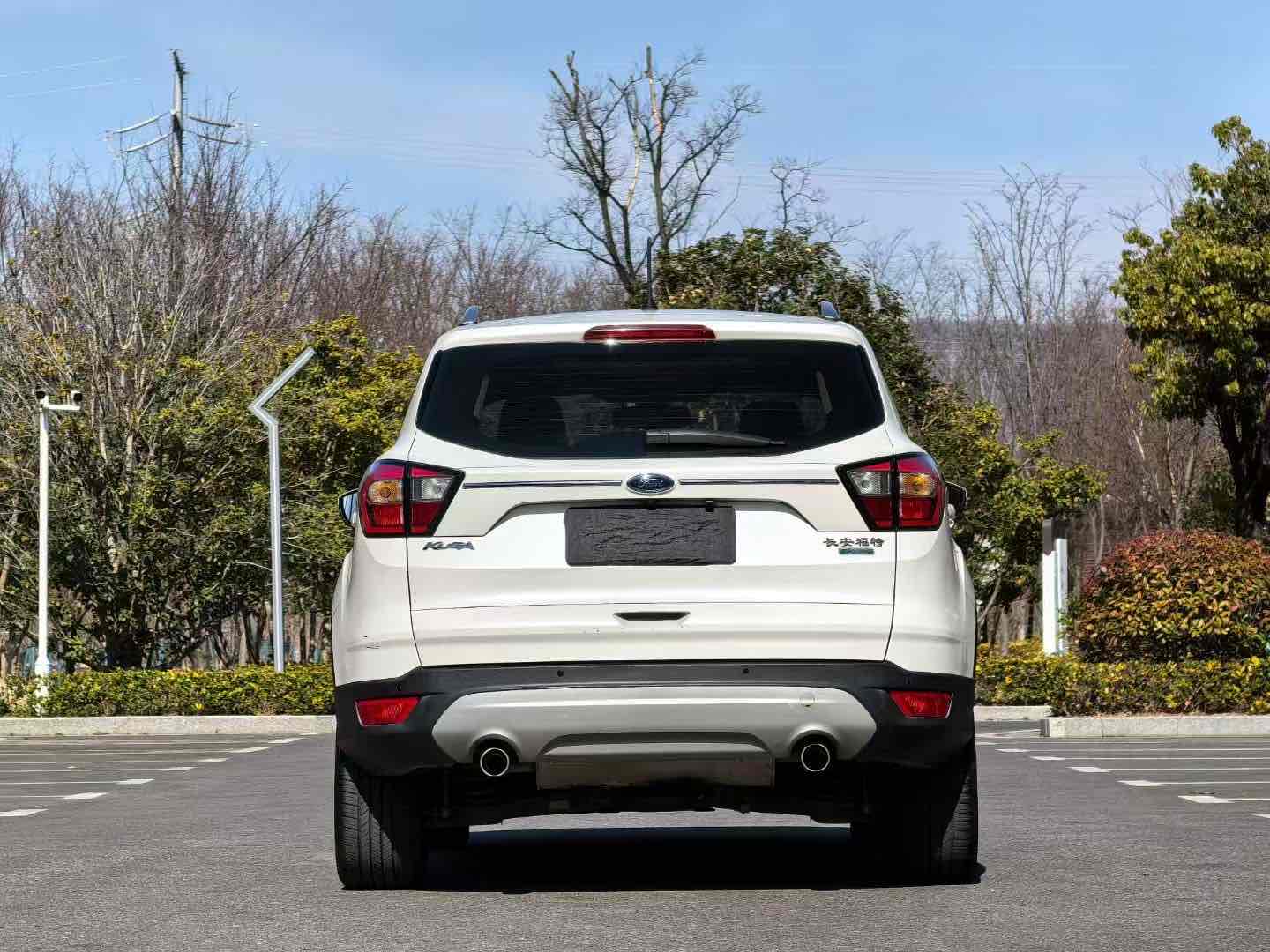 Ford Kuga 2017 #5 Ford Kuga 2017 car image #5