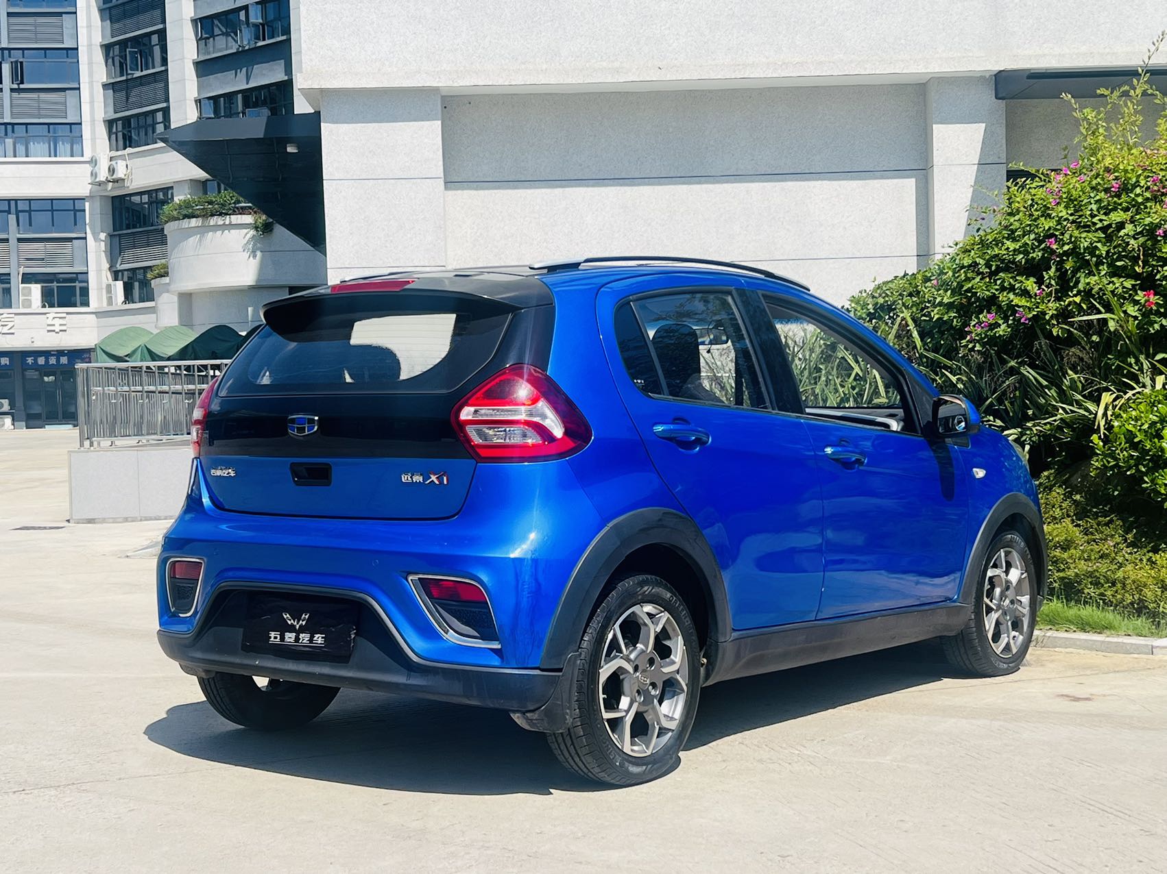 GEELY Vision X1 2017 #5 GEELY Vision X1 2017 car image #5