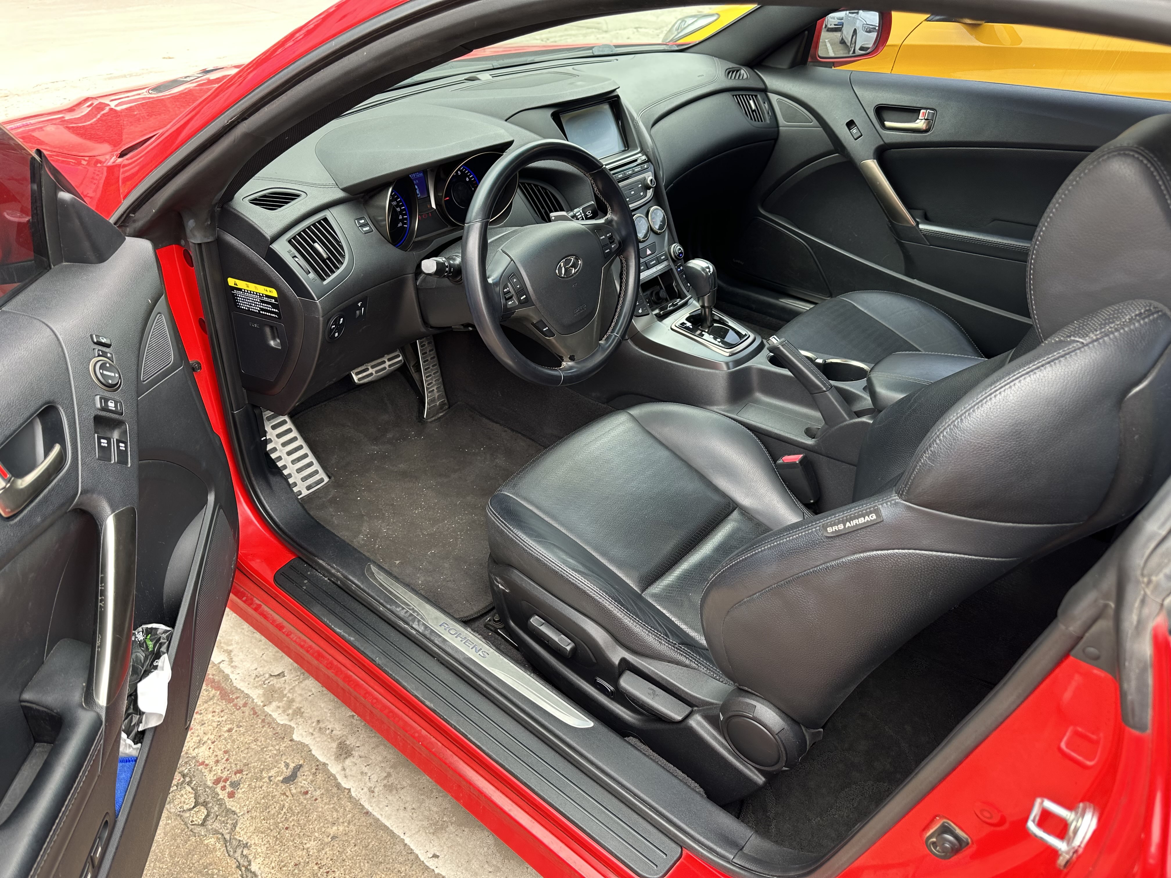 Hyundai Rohens 2013 car image #5